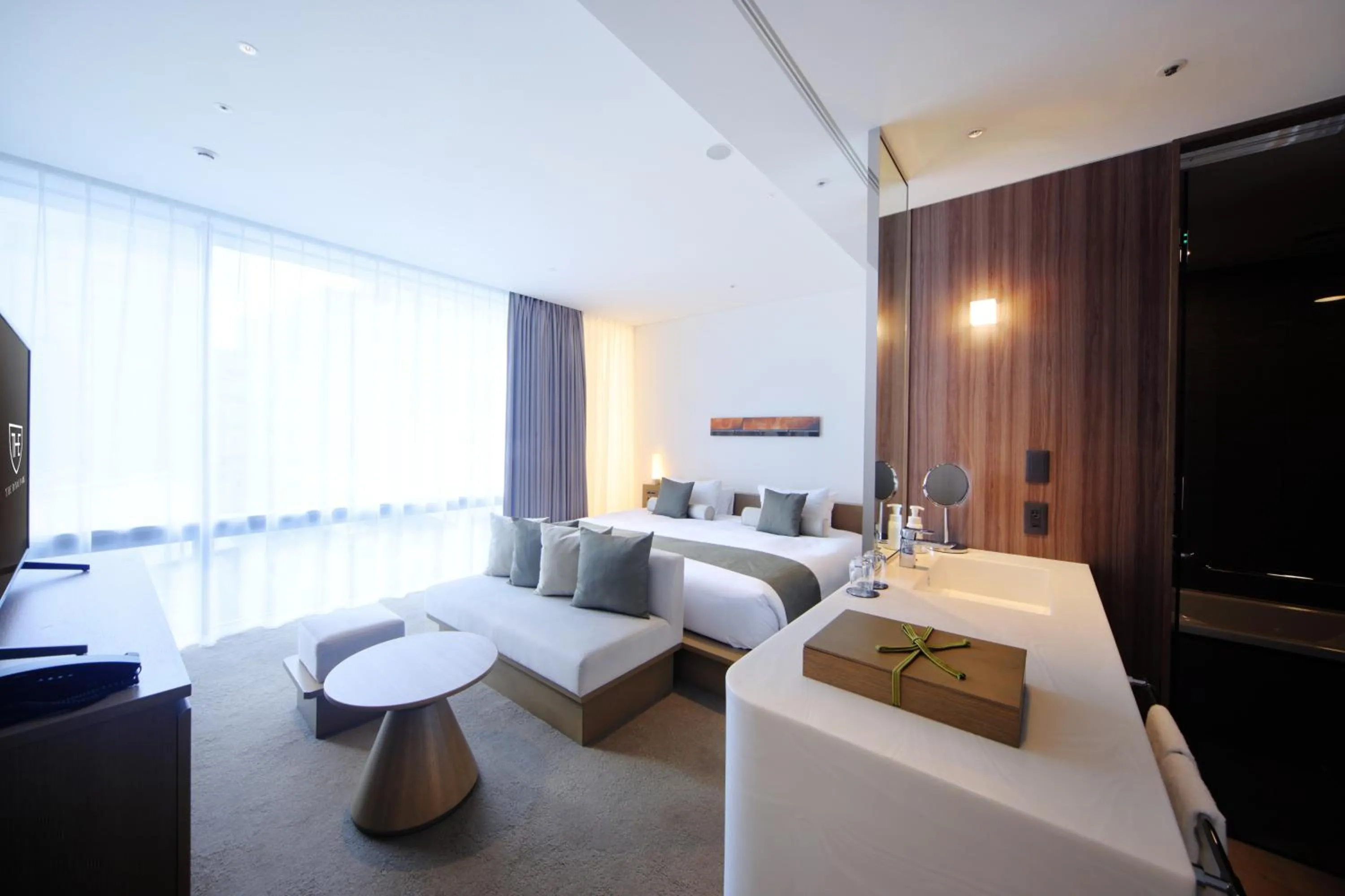 Bedroom, Bed in The Royal Park Hotel Iconic Kyoto