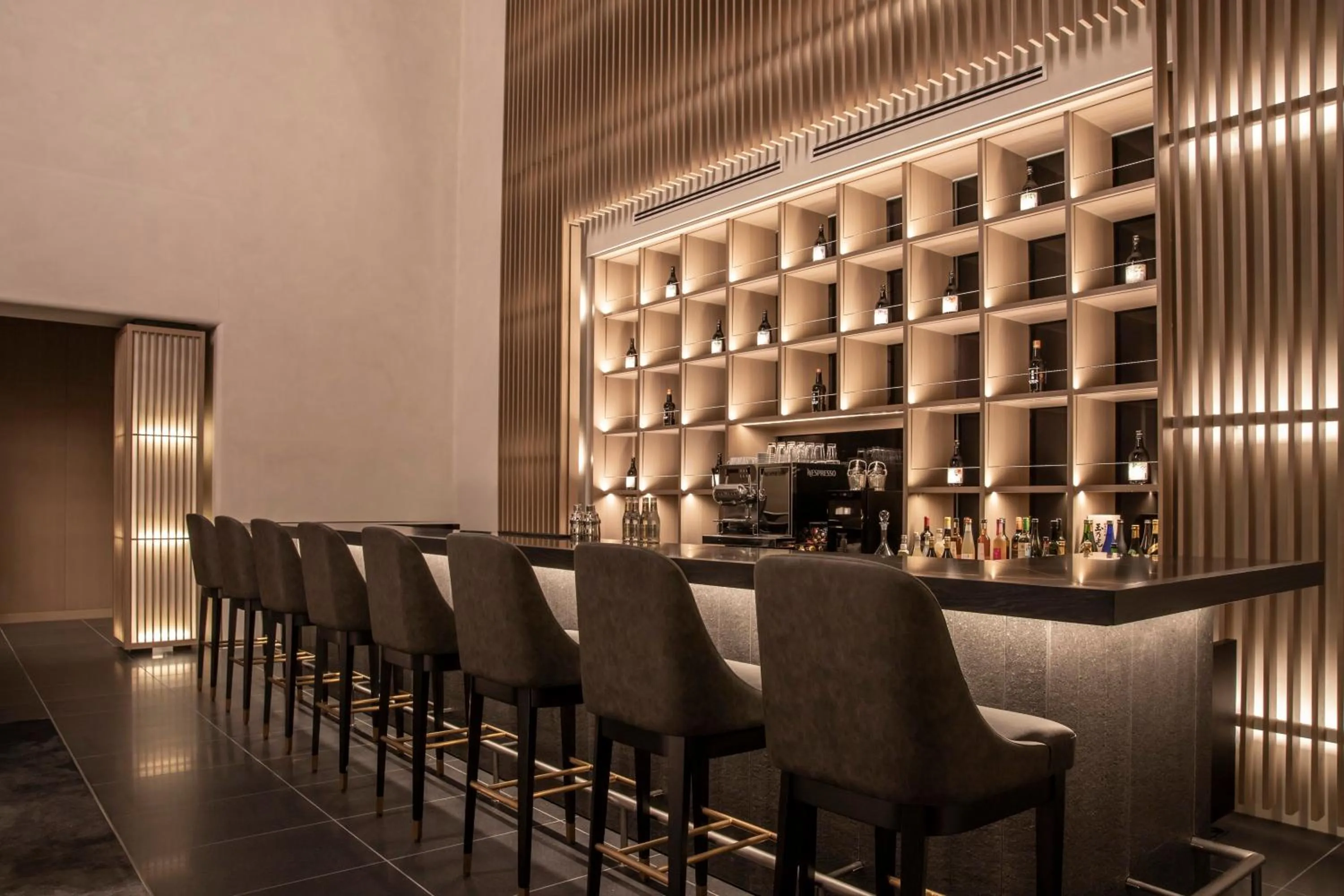 Lounge or bar in The Royal Park Hotel Iconic Kyoto