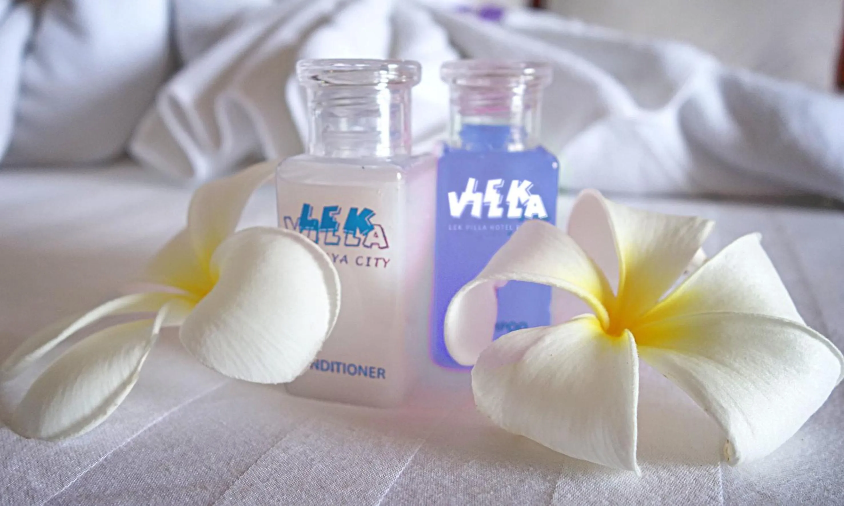 Property logo or sign in Lek Villa