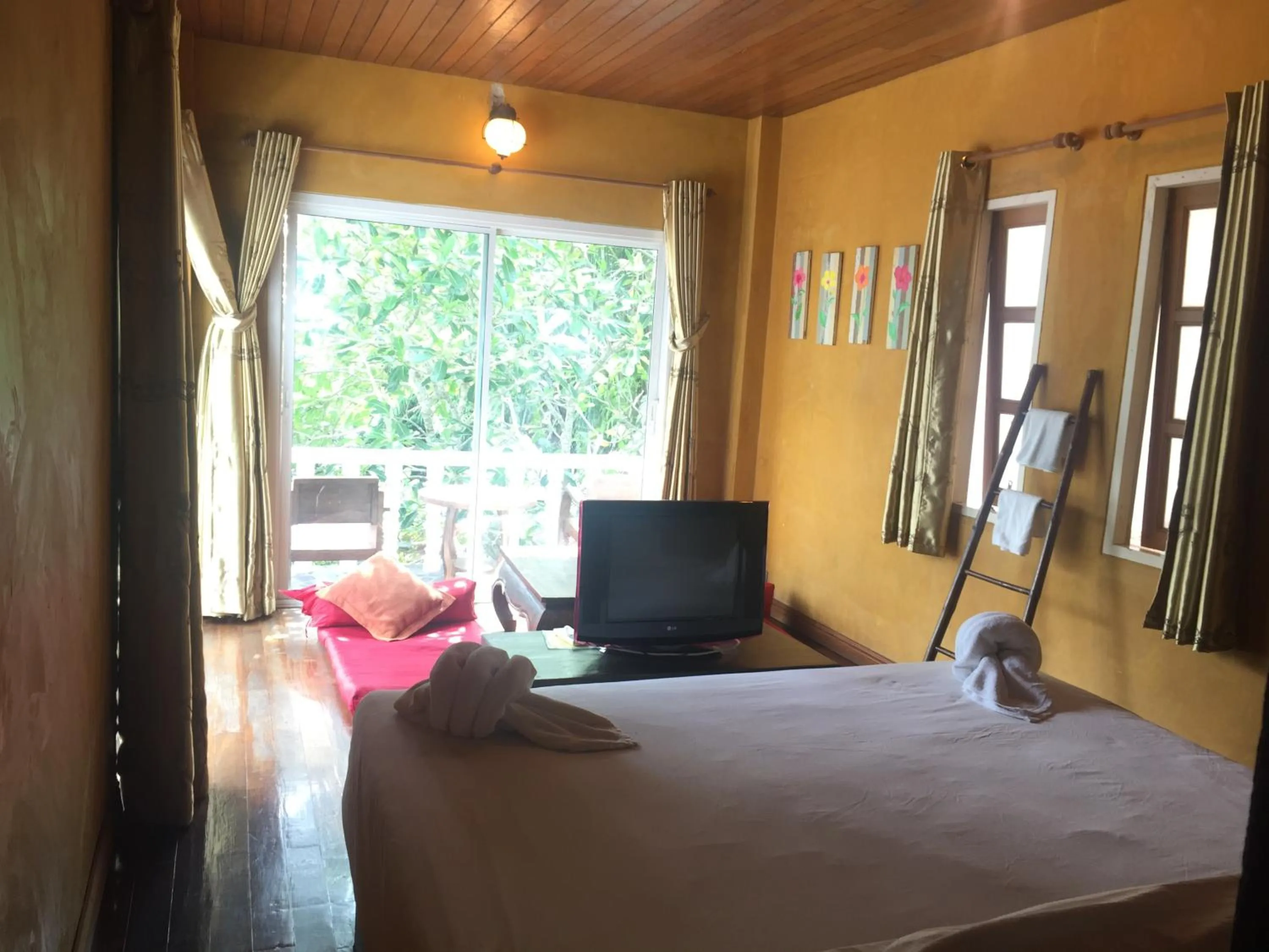 Bed in Keereeta Resort