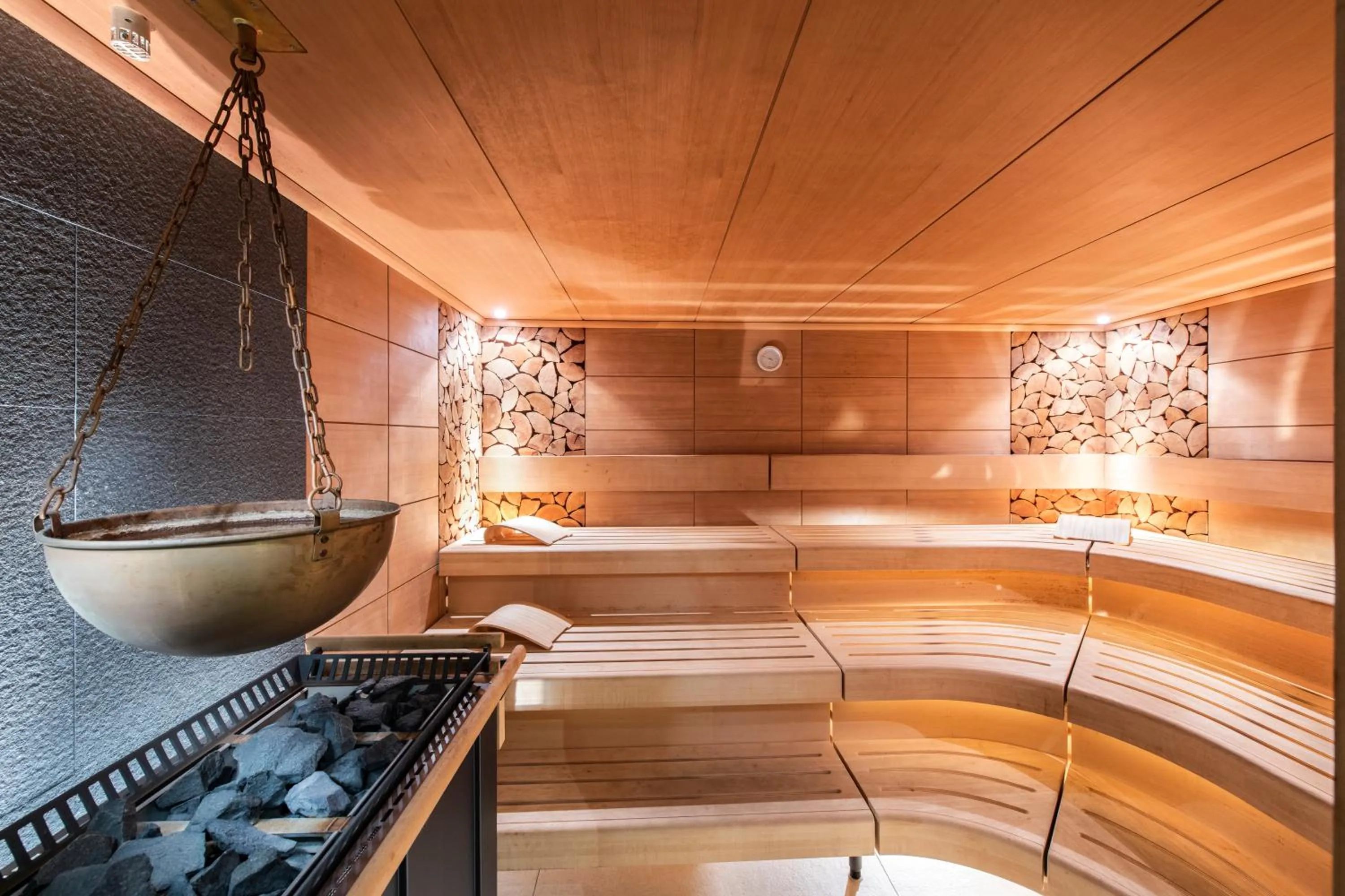 Sporthotel Bernrieder Hof GmbH