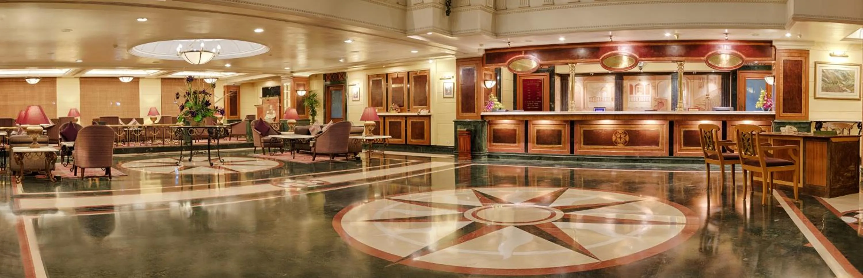 Lobby or reception in Quality Hotel D V Manor