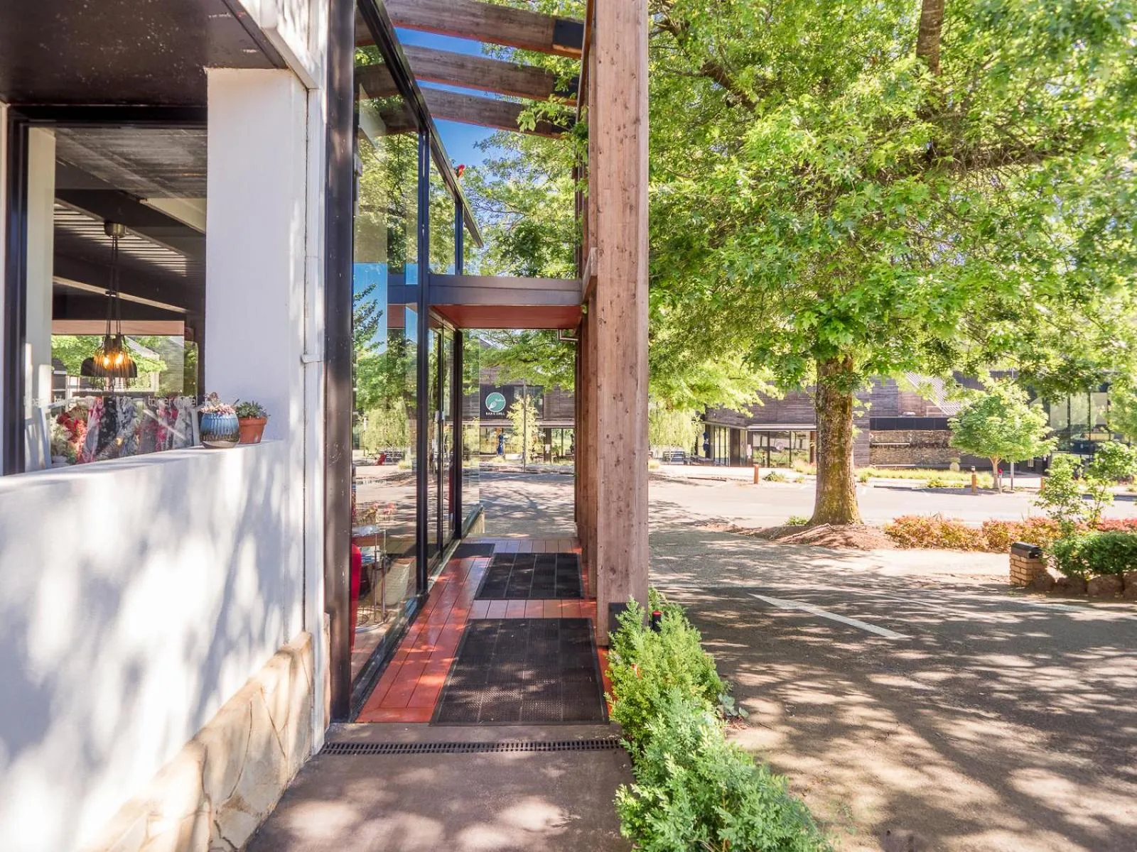 Property building in Tower Motel Marysville