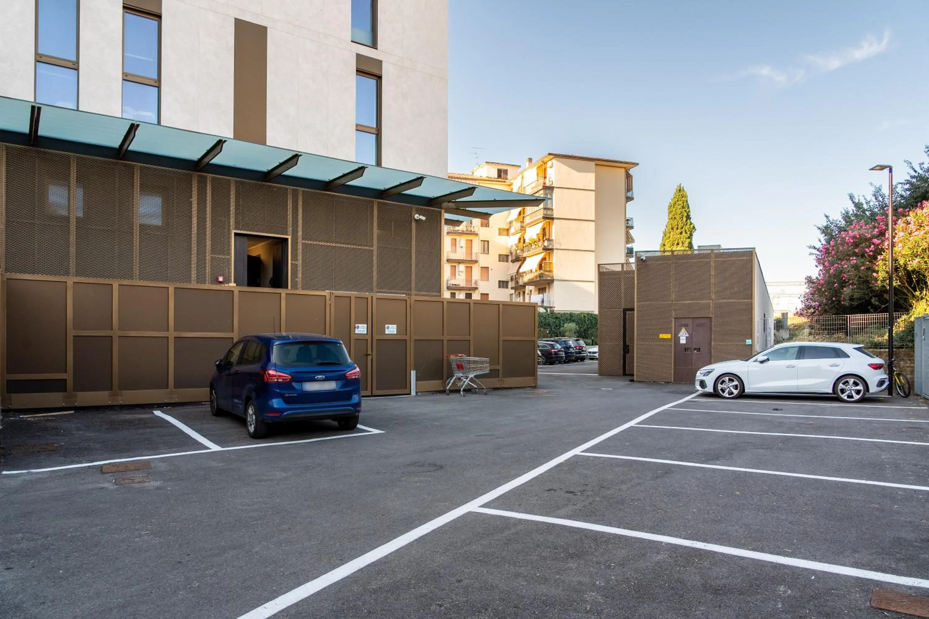 Parking in Camplus Firenze Fortezza Casa Per Ferie