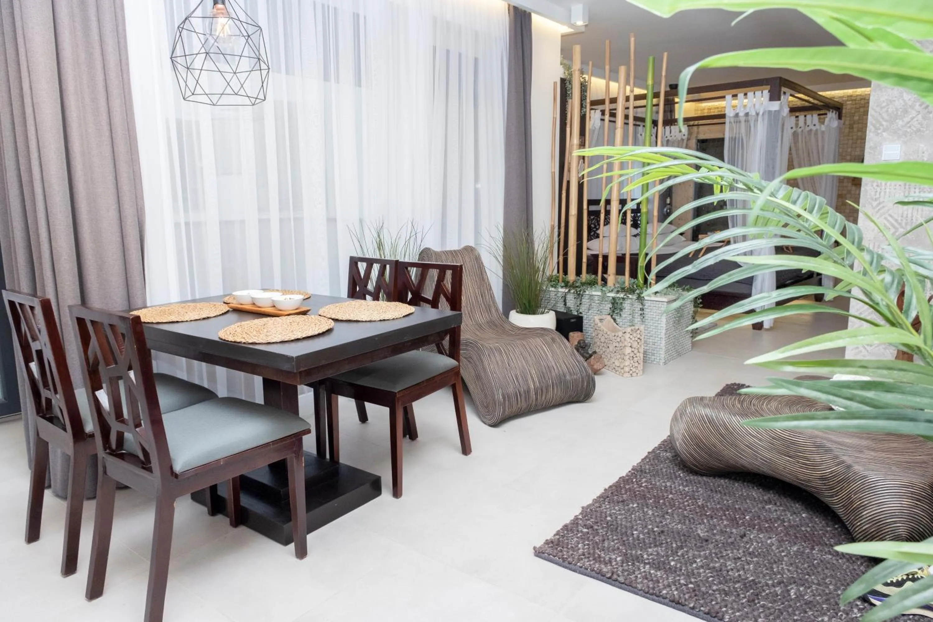 Bed in Elisabeth Downtown Apartments by FirstHost