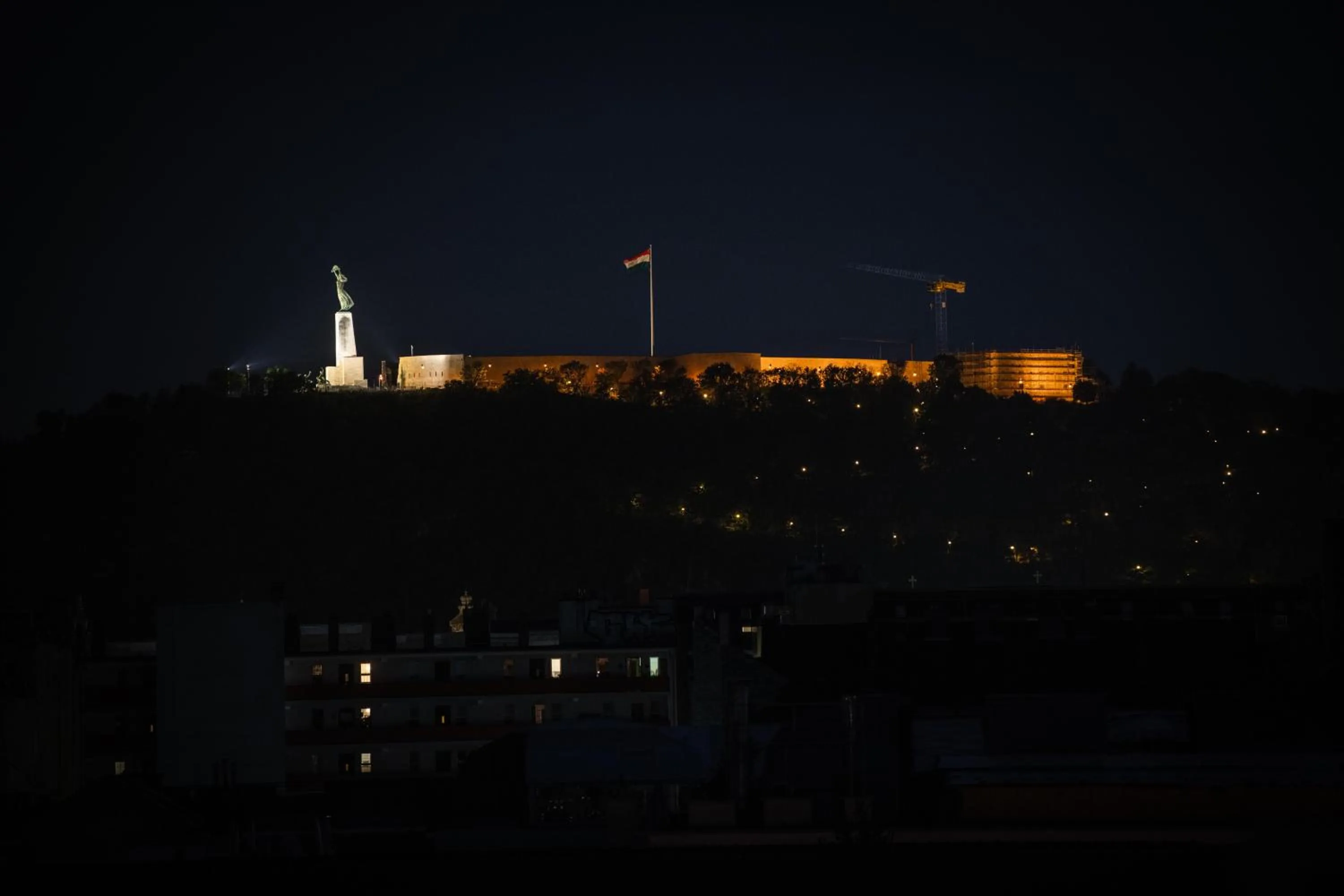 Night in Elisabeth Downtown Apartments by FirstHost