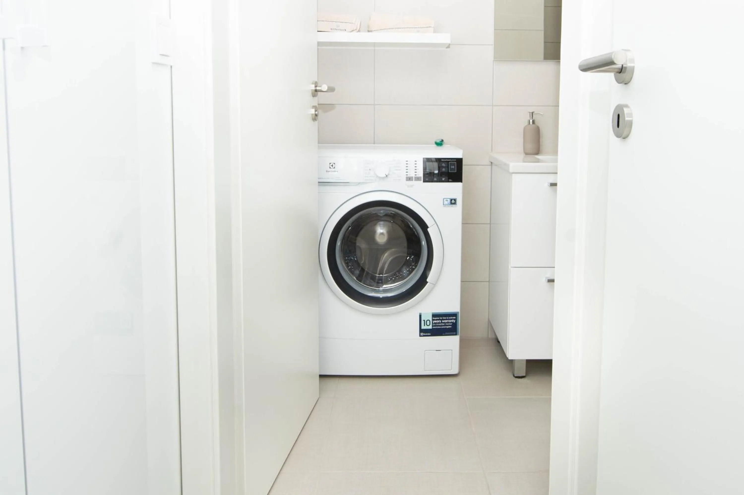 Bathroom in Elisabeth Downtown Apartments by FirstHost