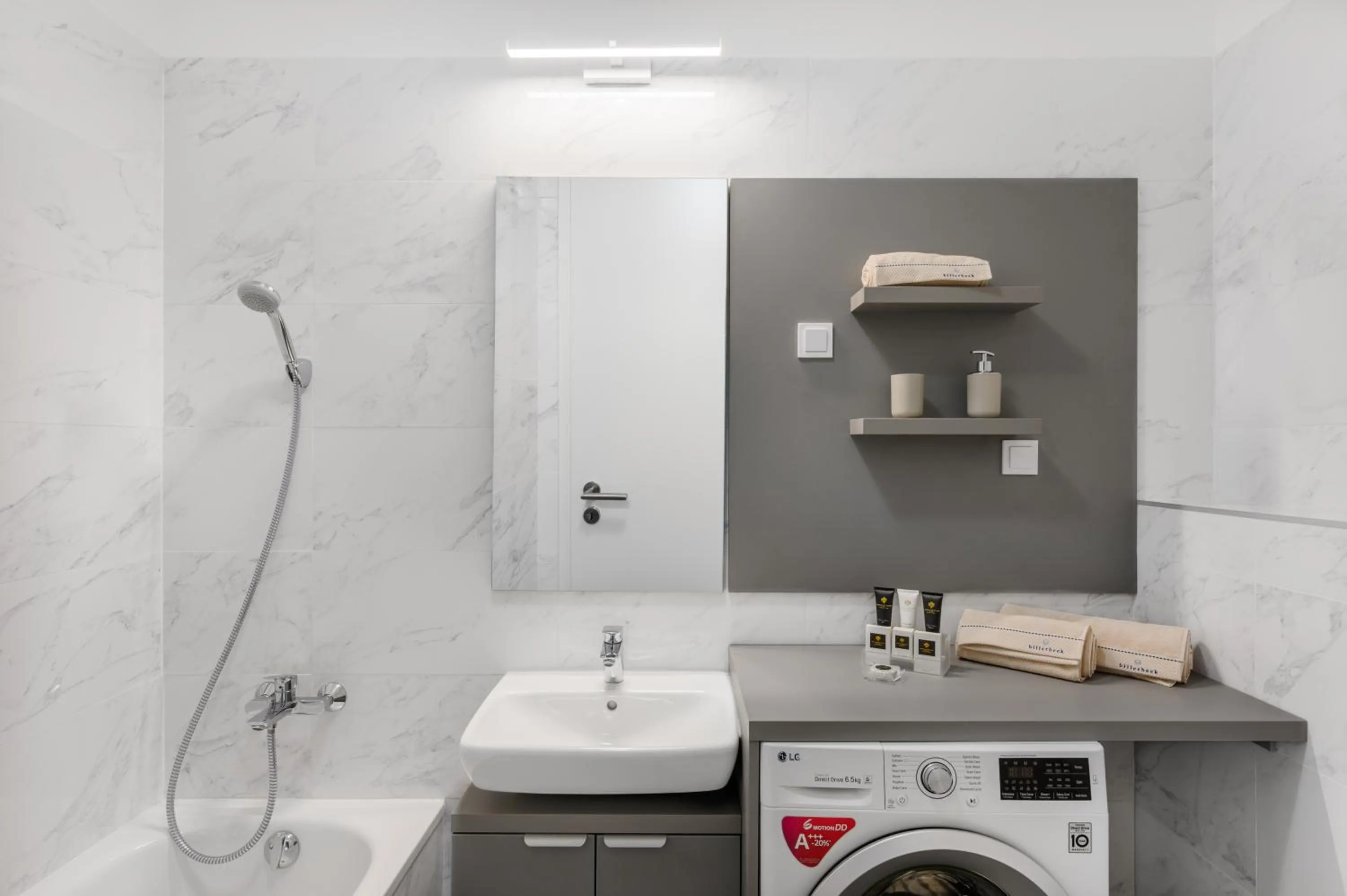 Shower in Elisabeth Downtown Apartments by FirstHost