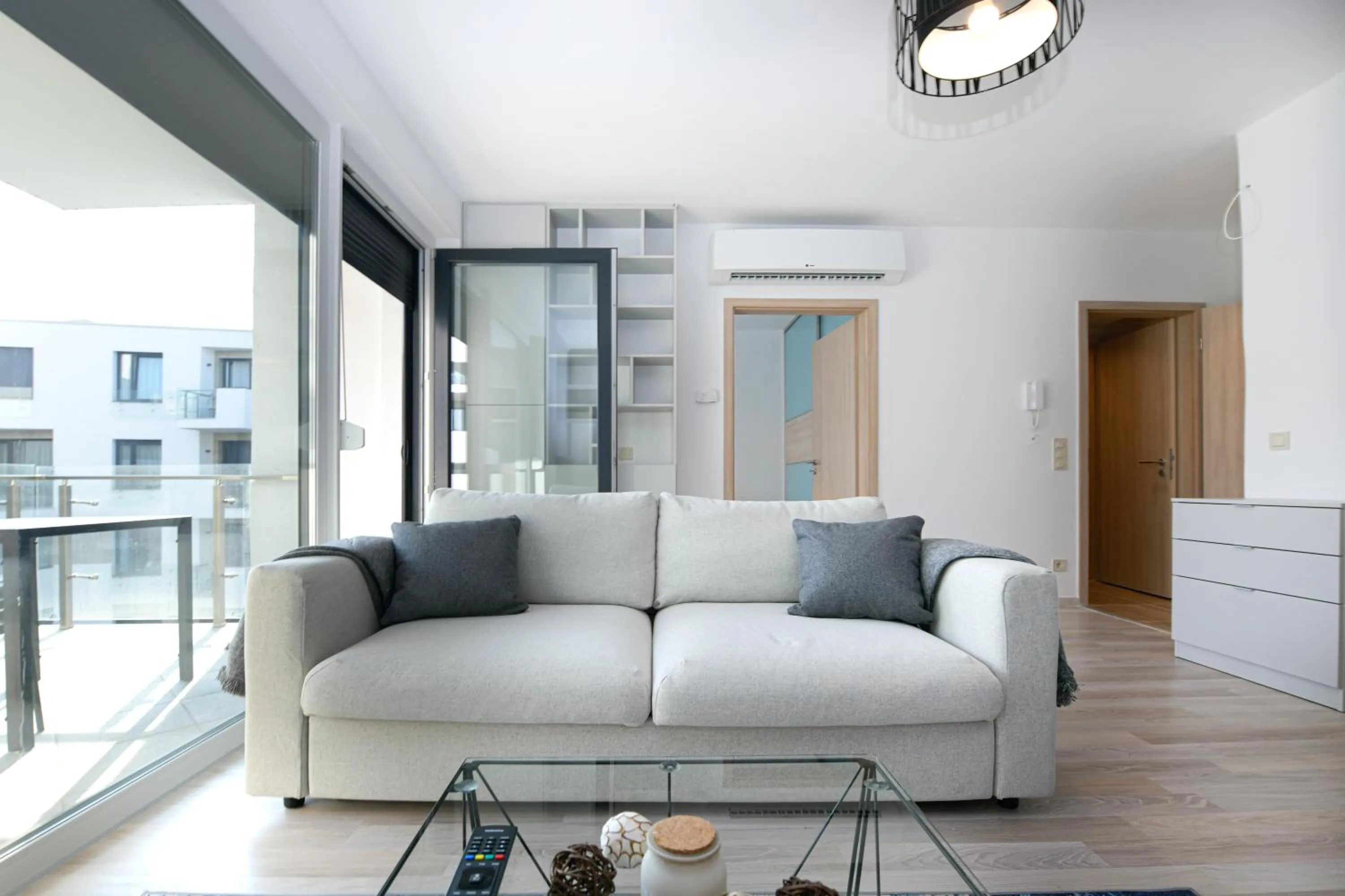 Communal lounge/ TV room in Elisabeth Downtown Apartments by FirstHost