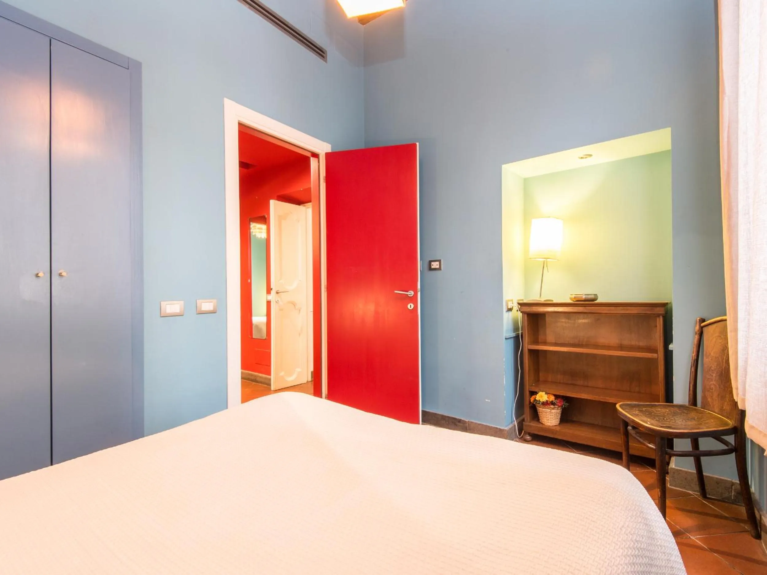 Bed in Campo de Fiori Luxury House