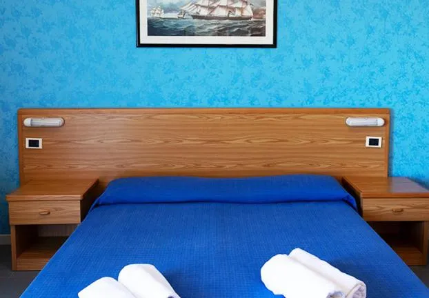 Bedroom, Bed in Hotel Parthenius Cirella di Diamante