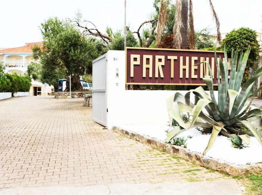 Property building in Hotel Parthenius Cirella di Diamante