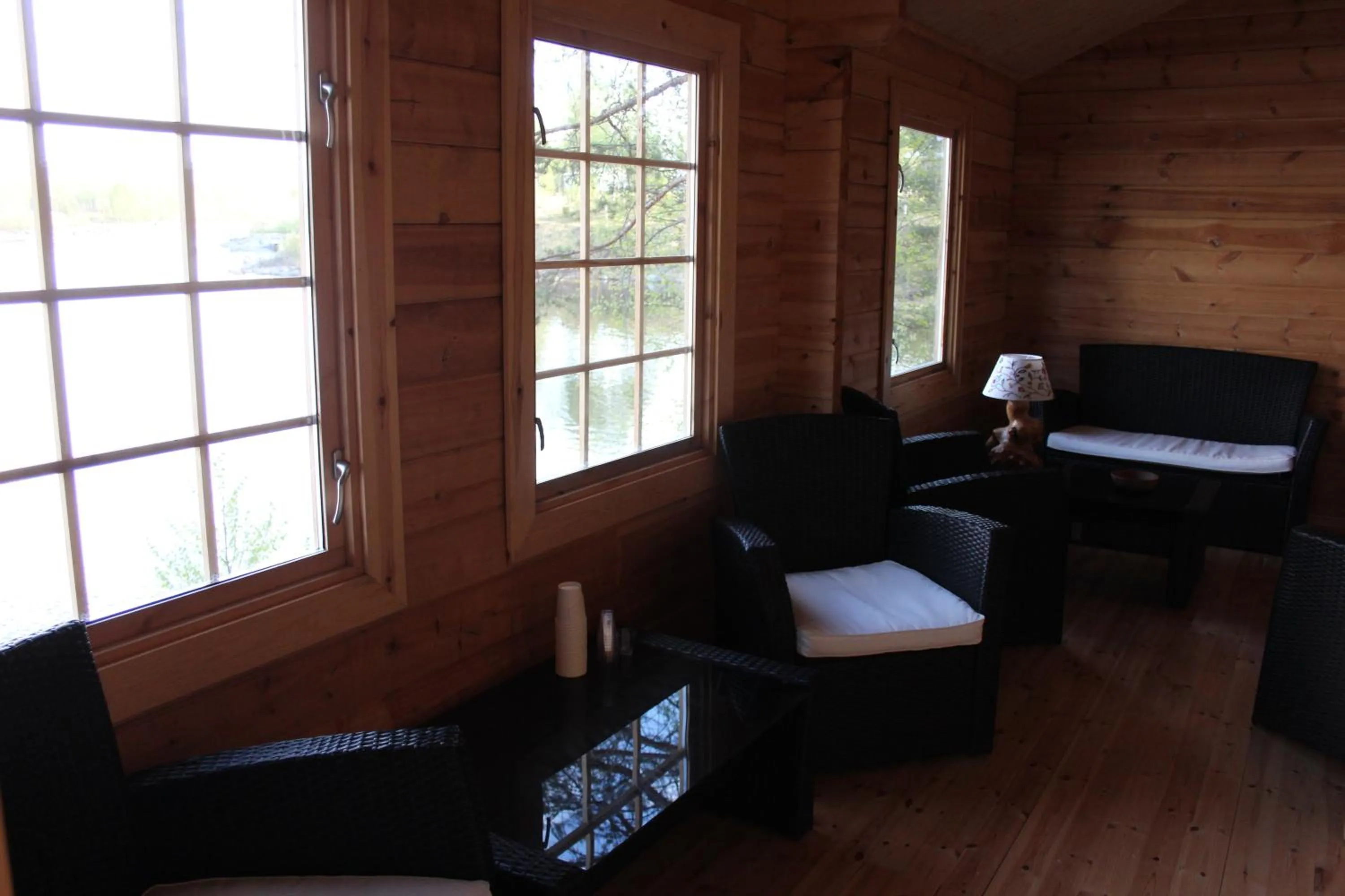 Lounge or bar in BIRK bed & birds