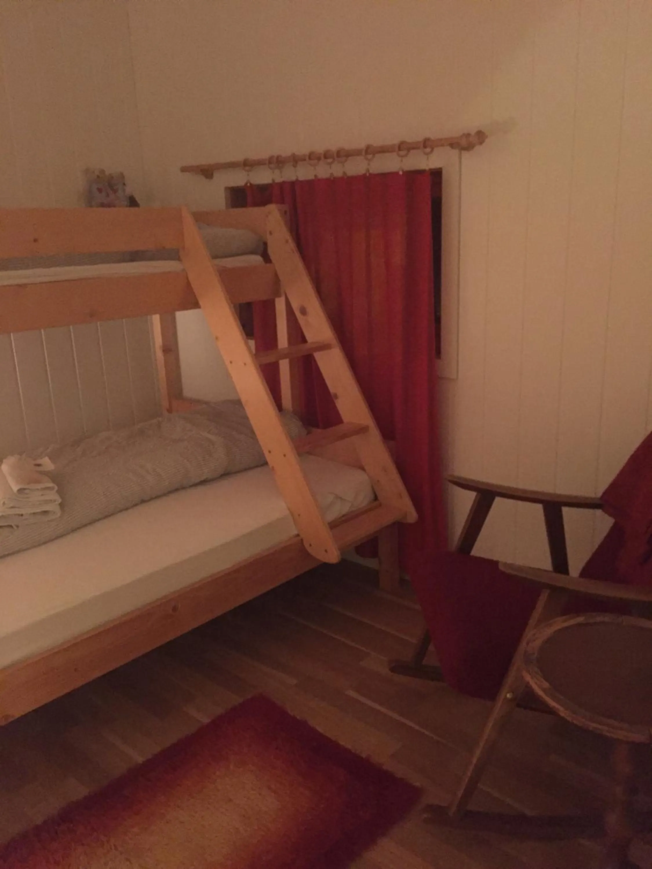 bunk bed, Bed in BIRK bed & birds