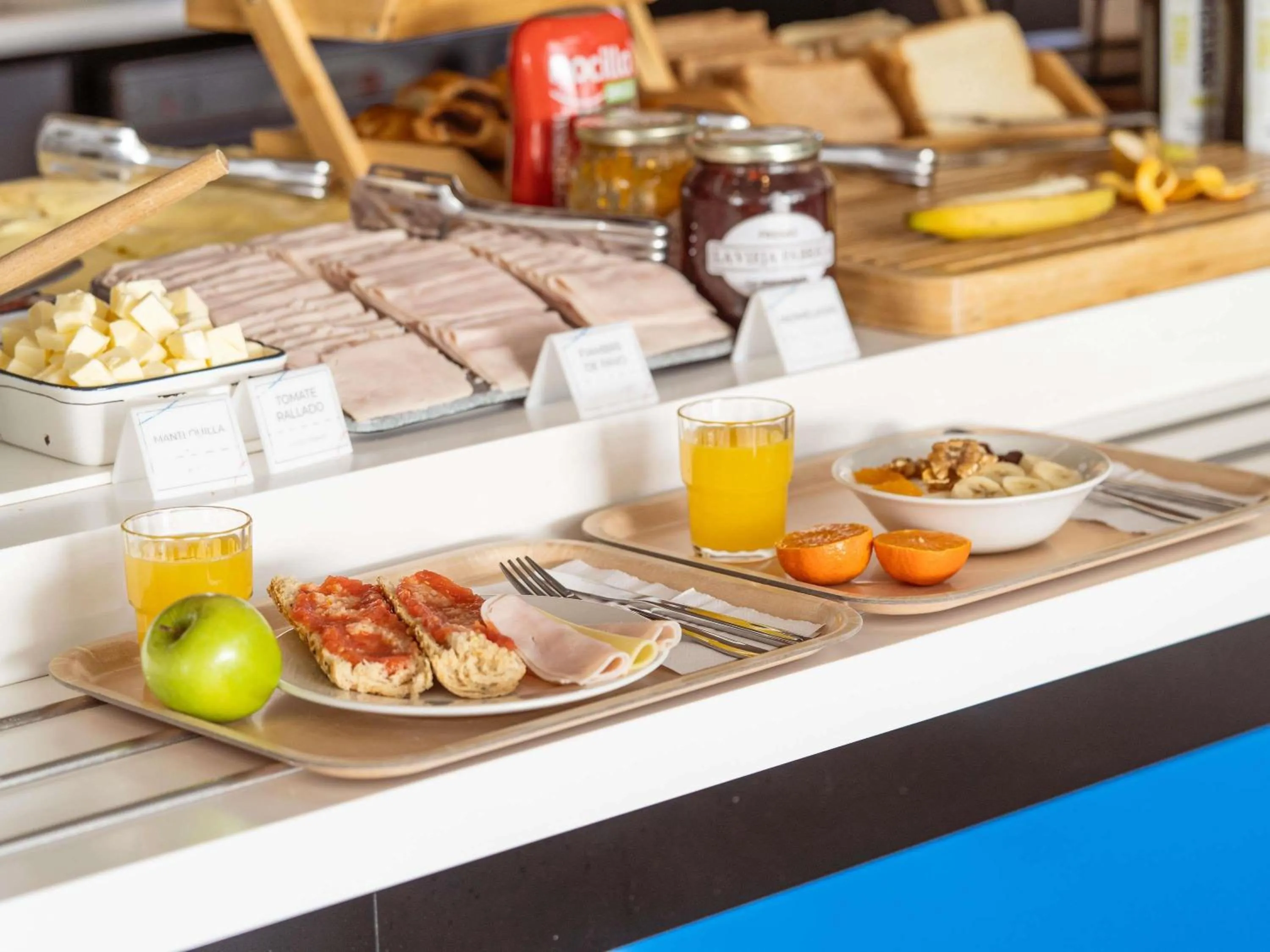 Breakfast in Ibis Budget Madrid Vallecas