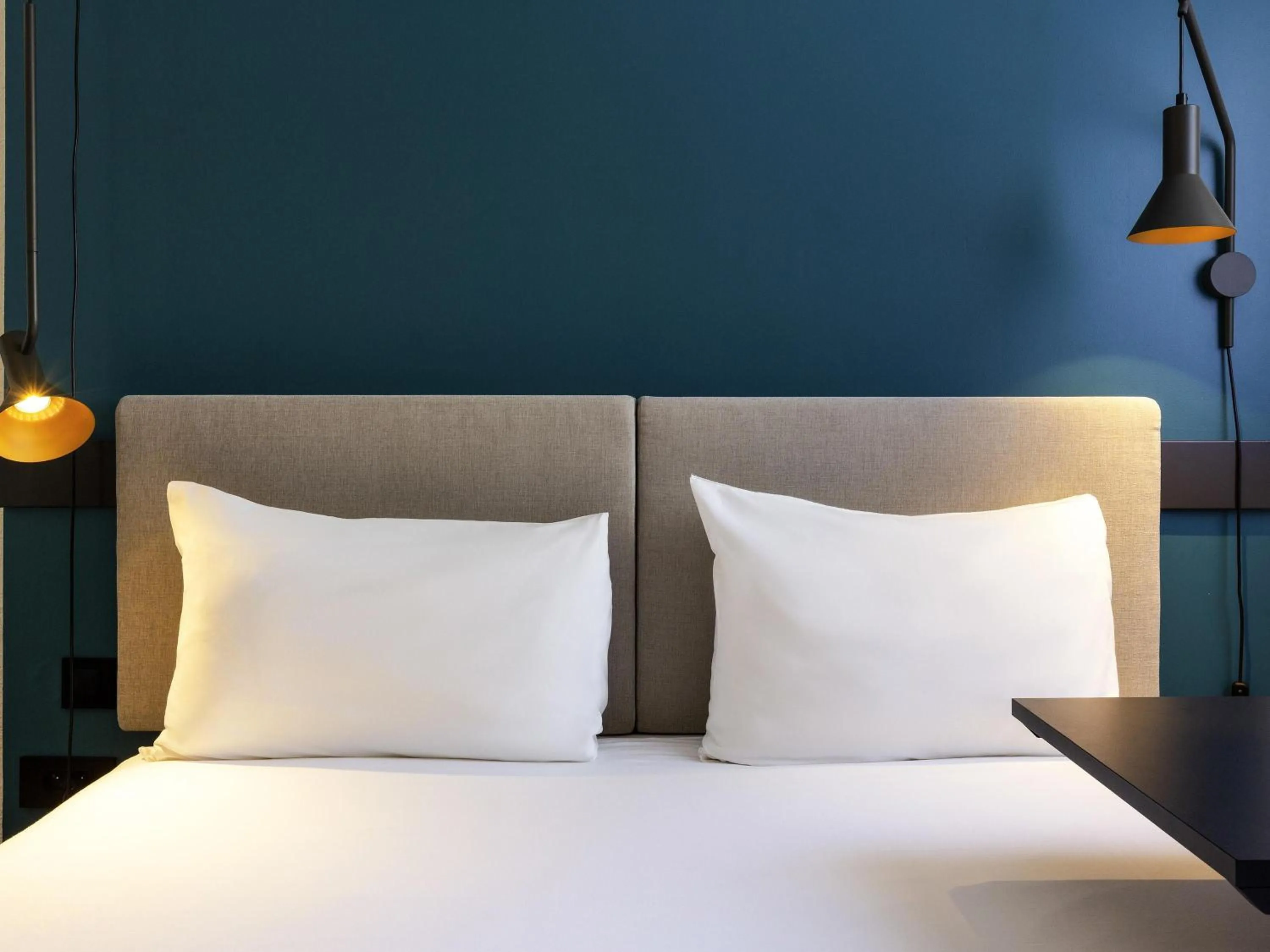 Bedroom, Bed in Ibis Marseille Centre Prefecture