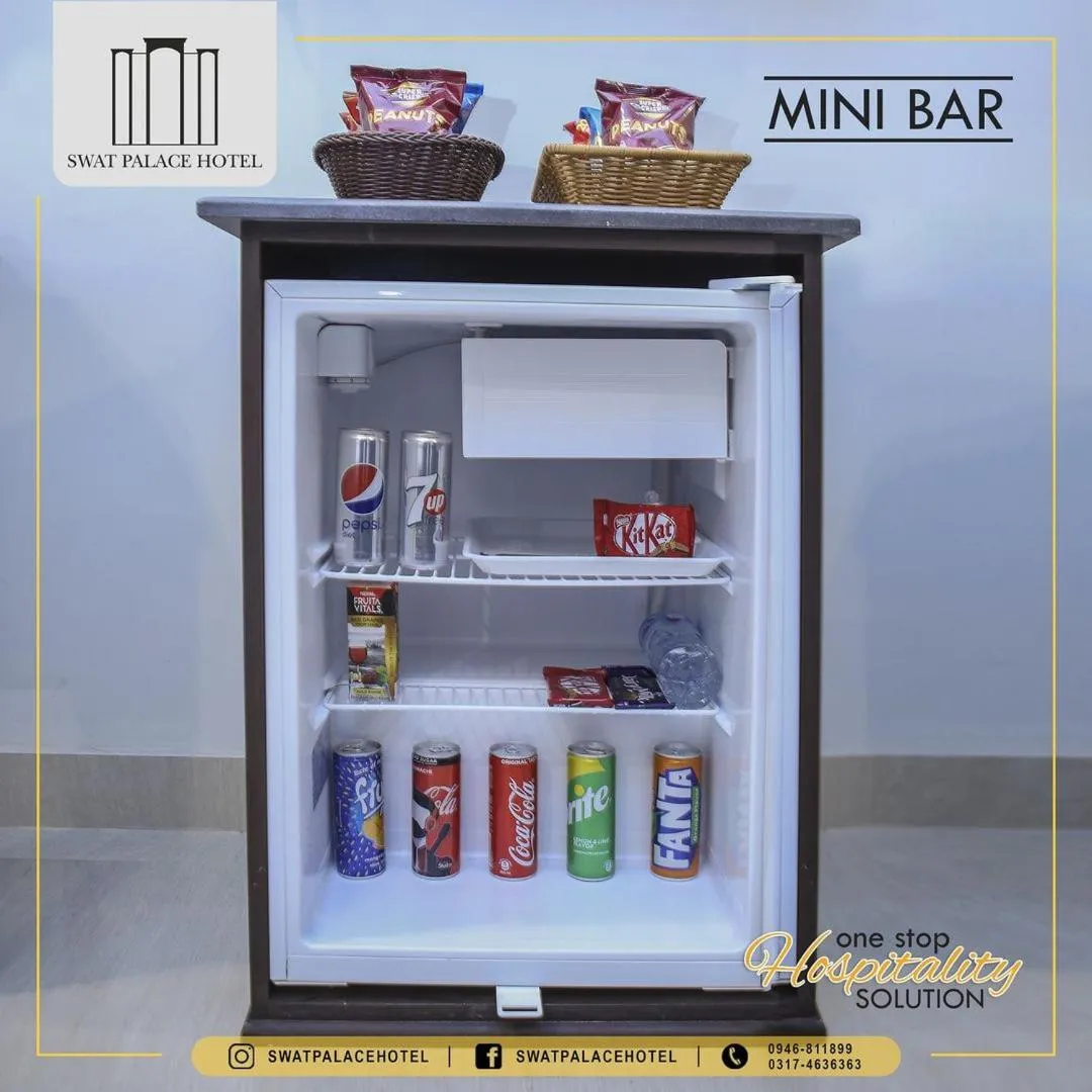 oven in Swat Palace Hotel By Northin