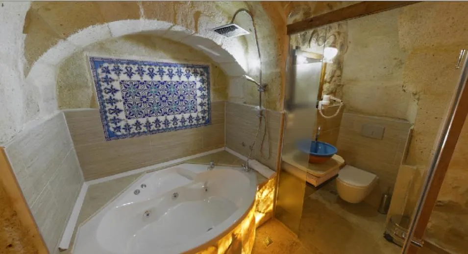 Zuwinasa House Hotel