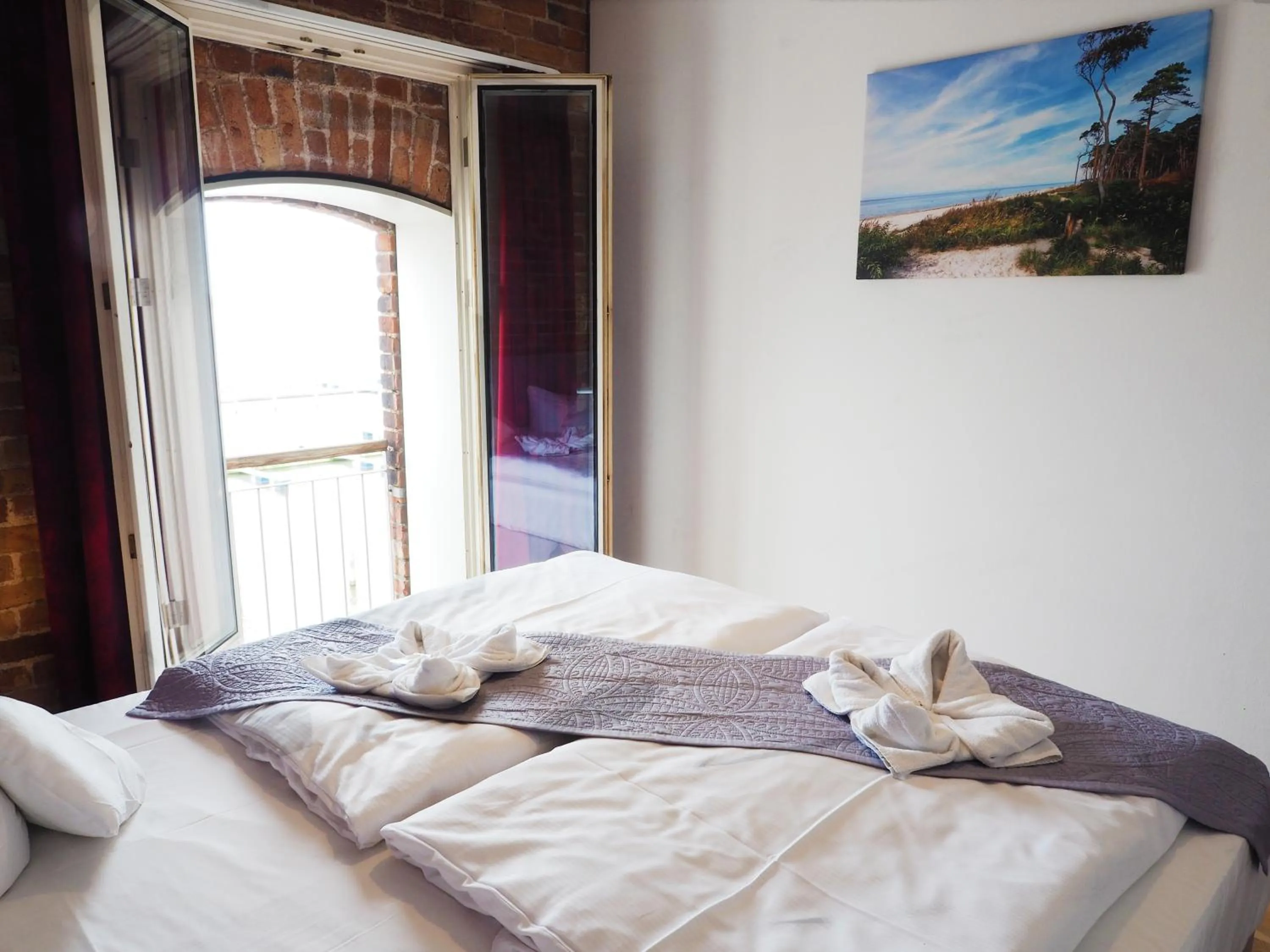 Bedroom, Bed in Speicher Barth - Superior-Hotel