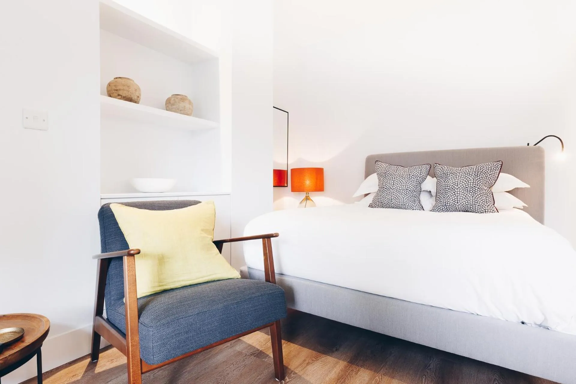 Bed in South Street Apartments