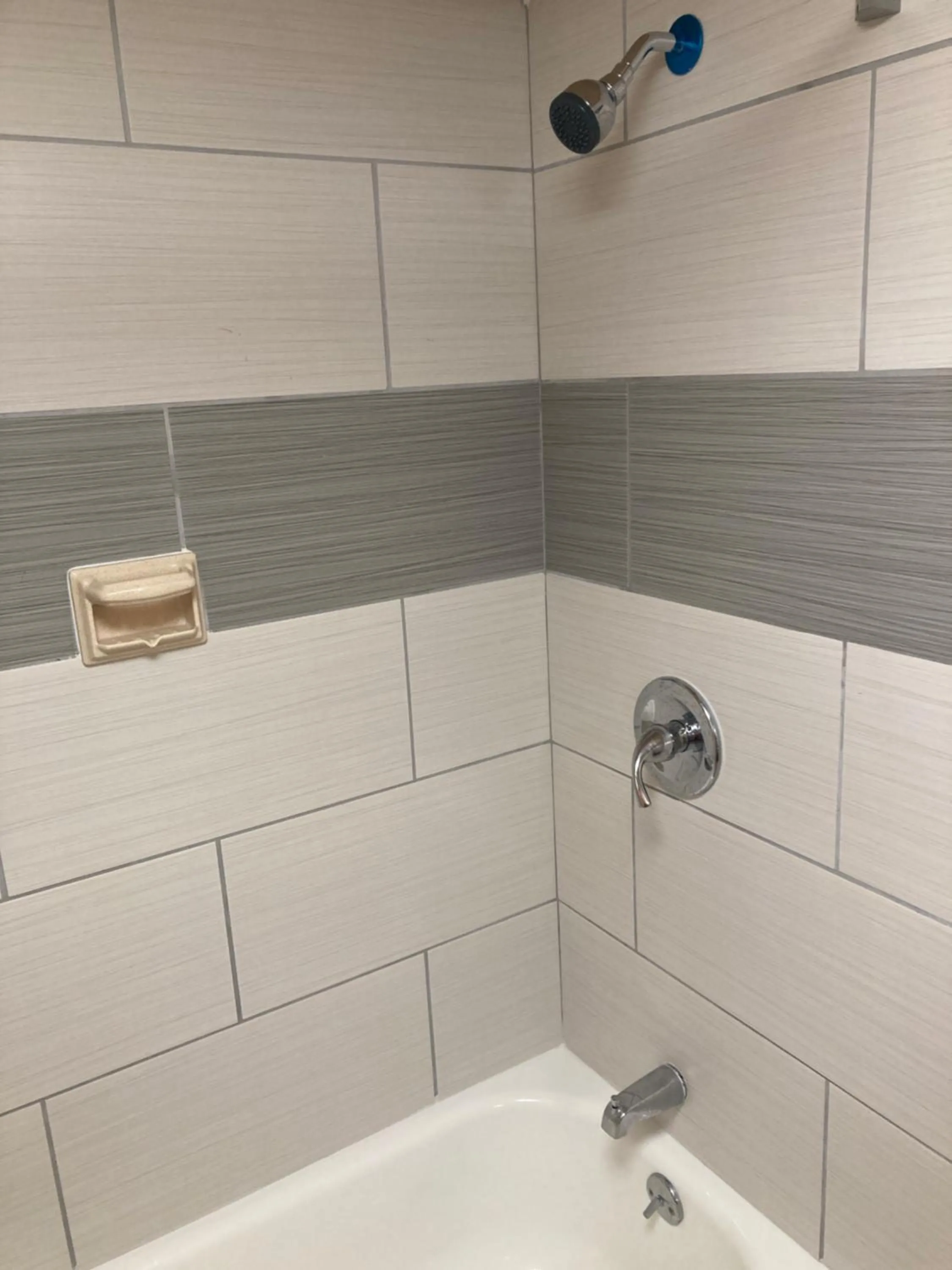 Shower in Hotel Weston