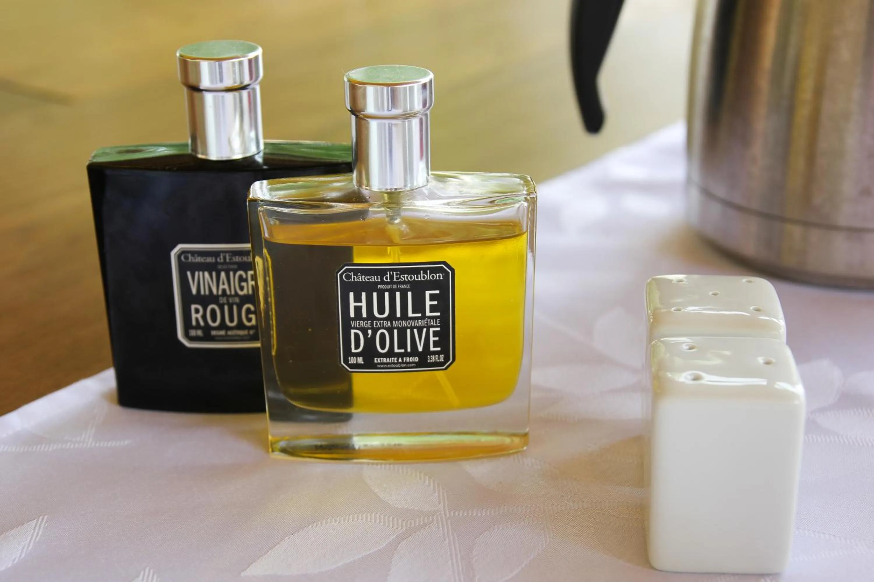 Breakfast in Chambres d'hôtes Domaine de Nazère