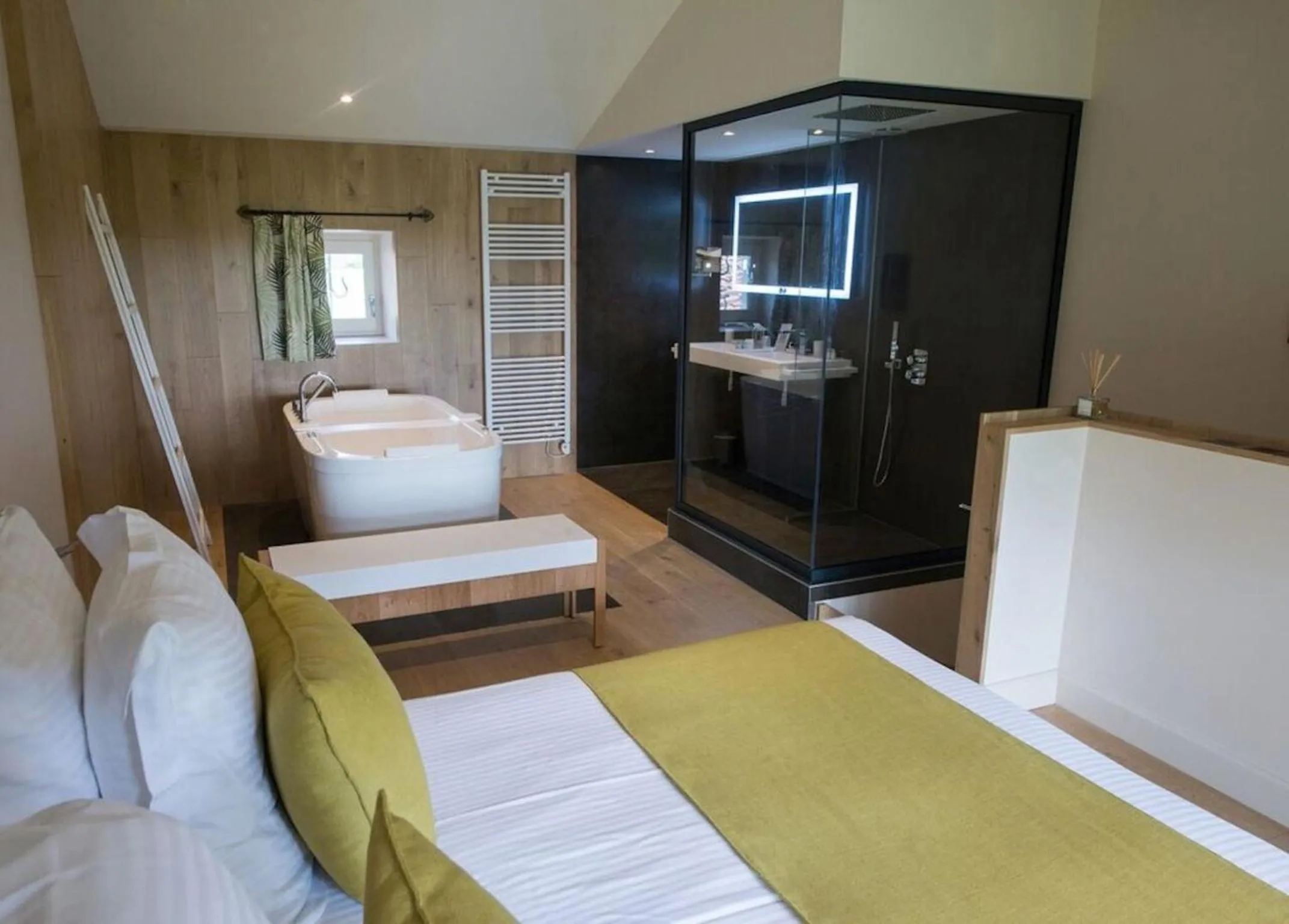 Photo of the whole room, Bed in Chambres d'hôtes Domaine de Nazère