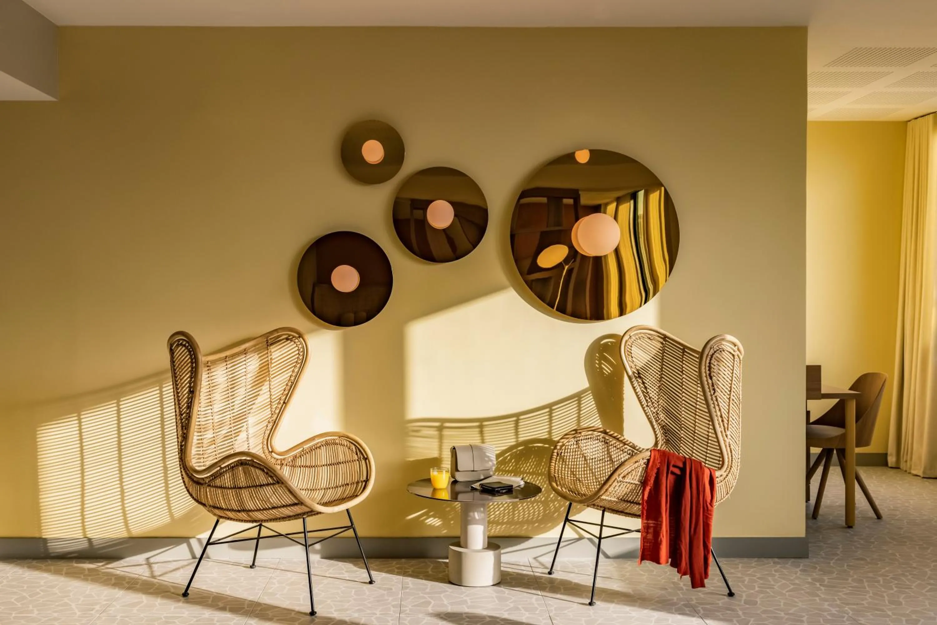 Lobby or reception in OKKO Hotels Nice Aéroport