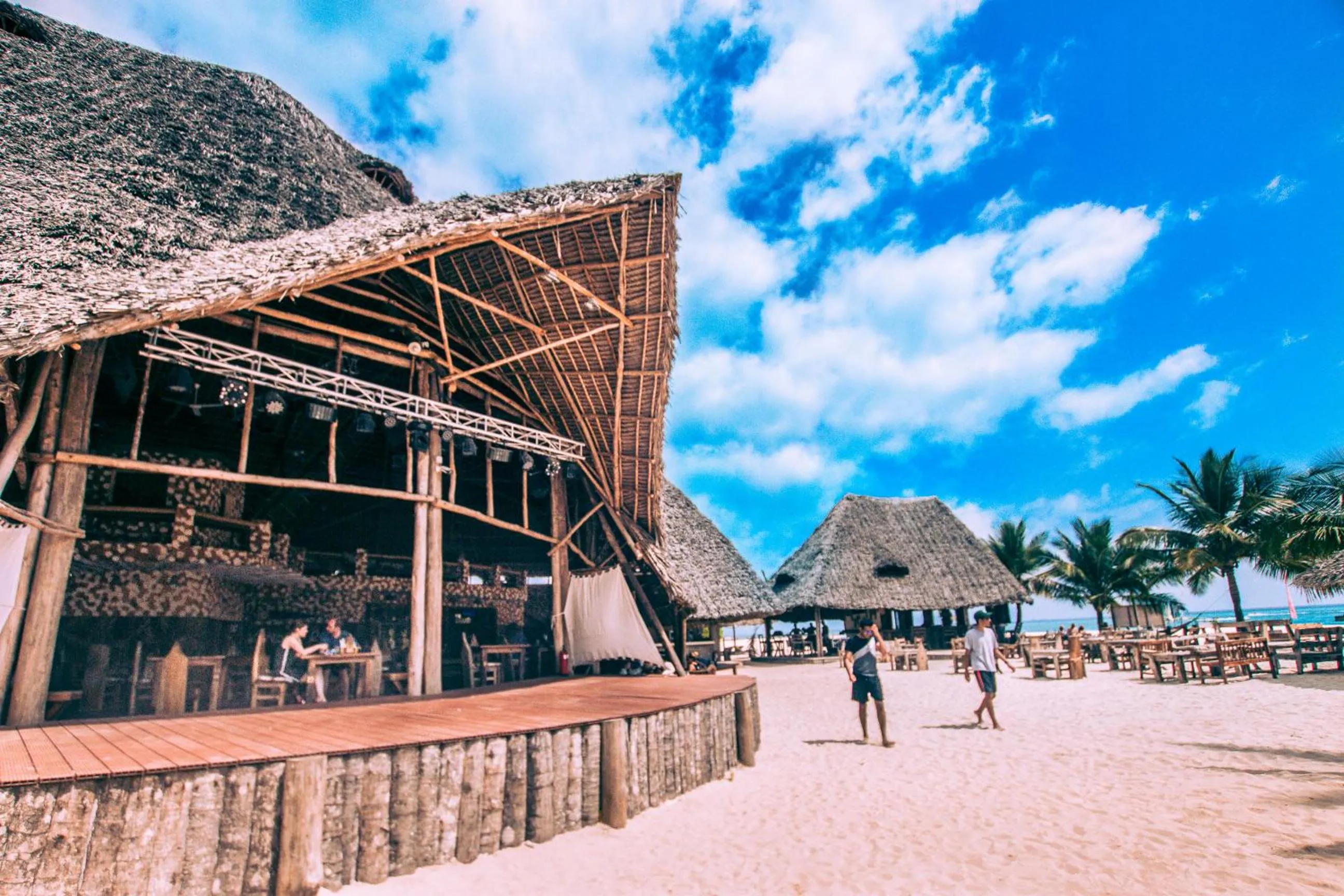 Restaurant/places to eat in Kendwa Rocks Hotel