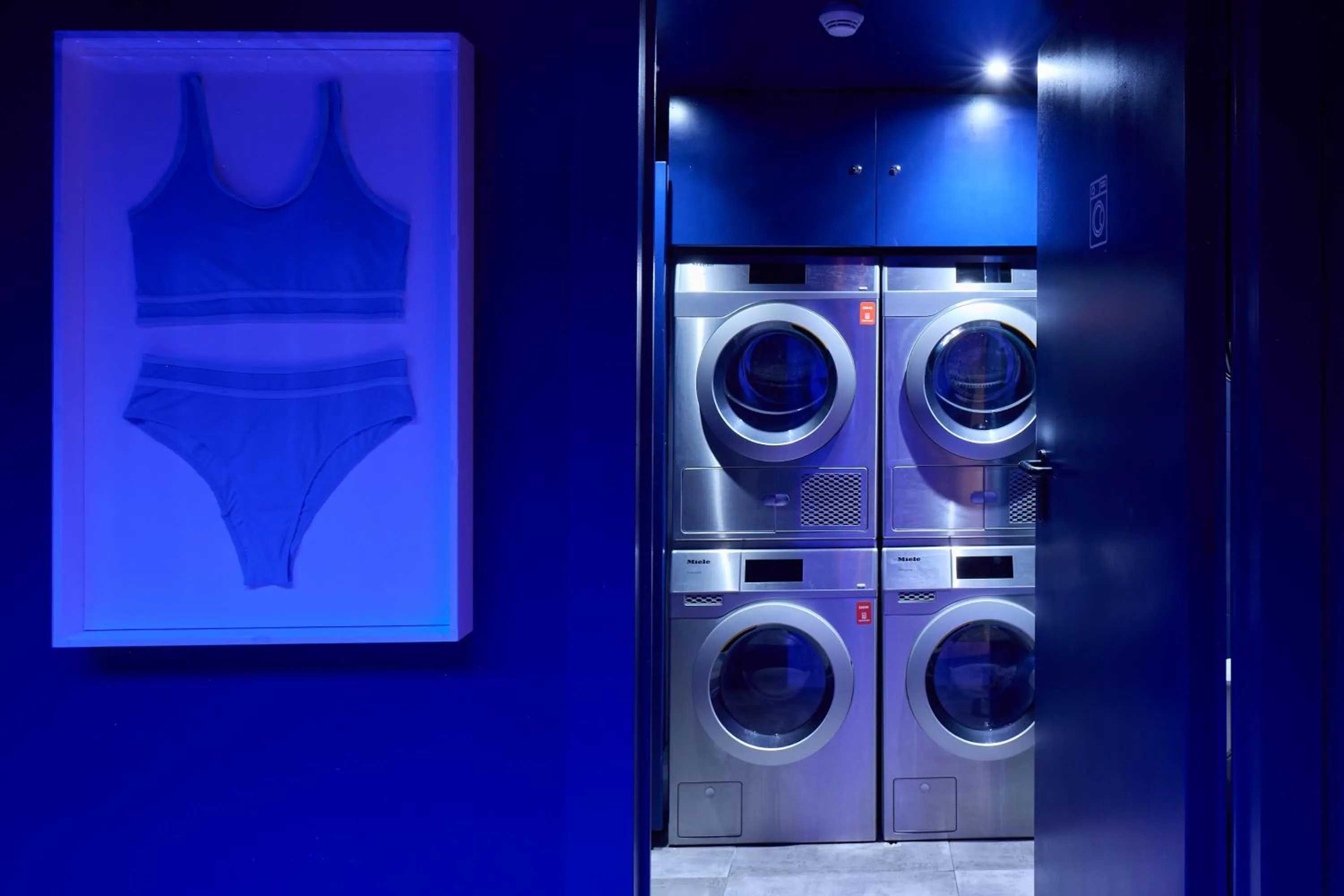 laundry in Latroupe Poblenou Beach