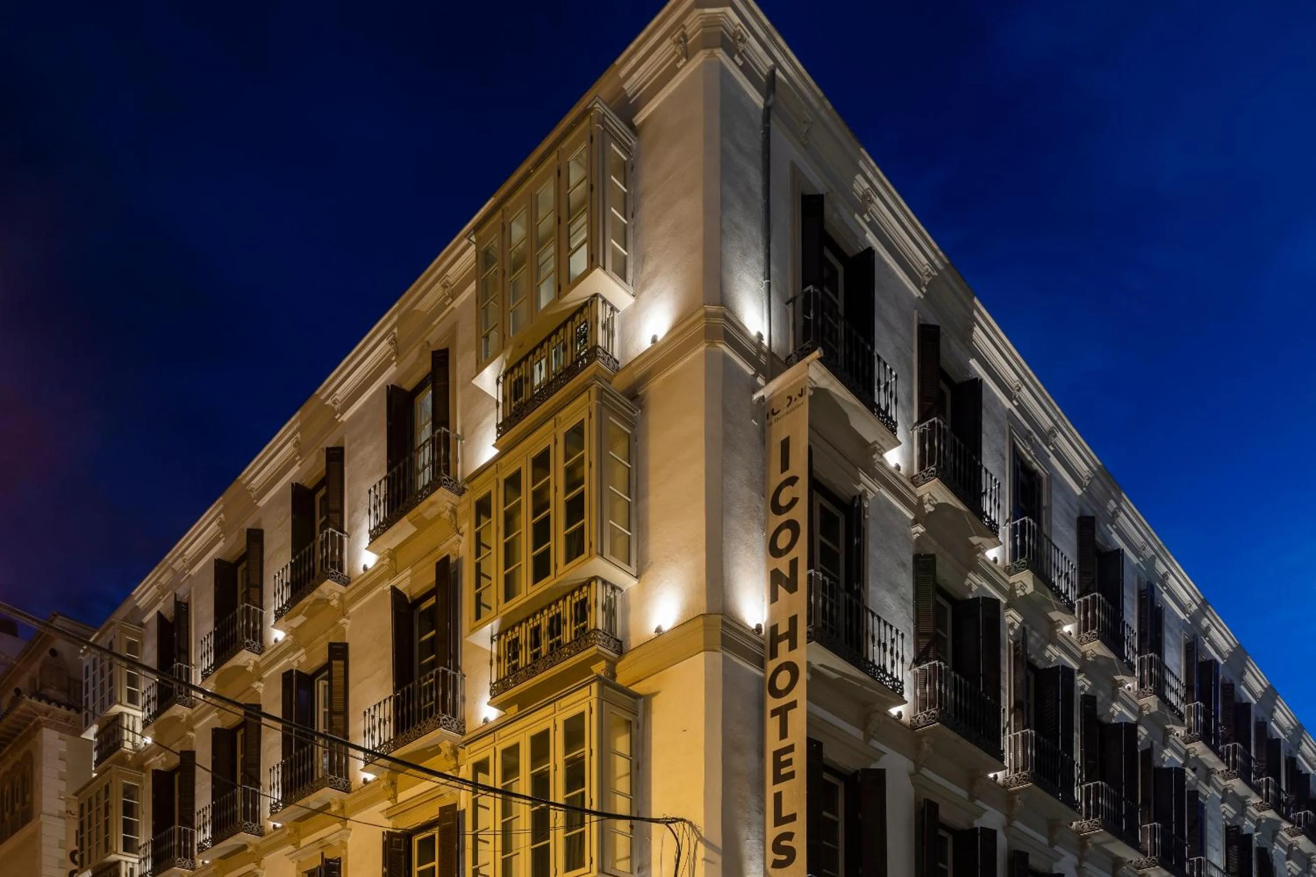 Property building in ICON Malabar