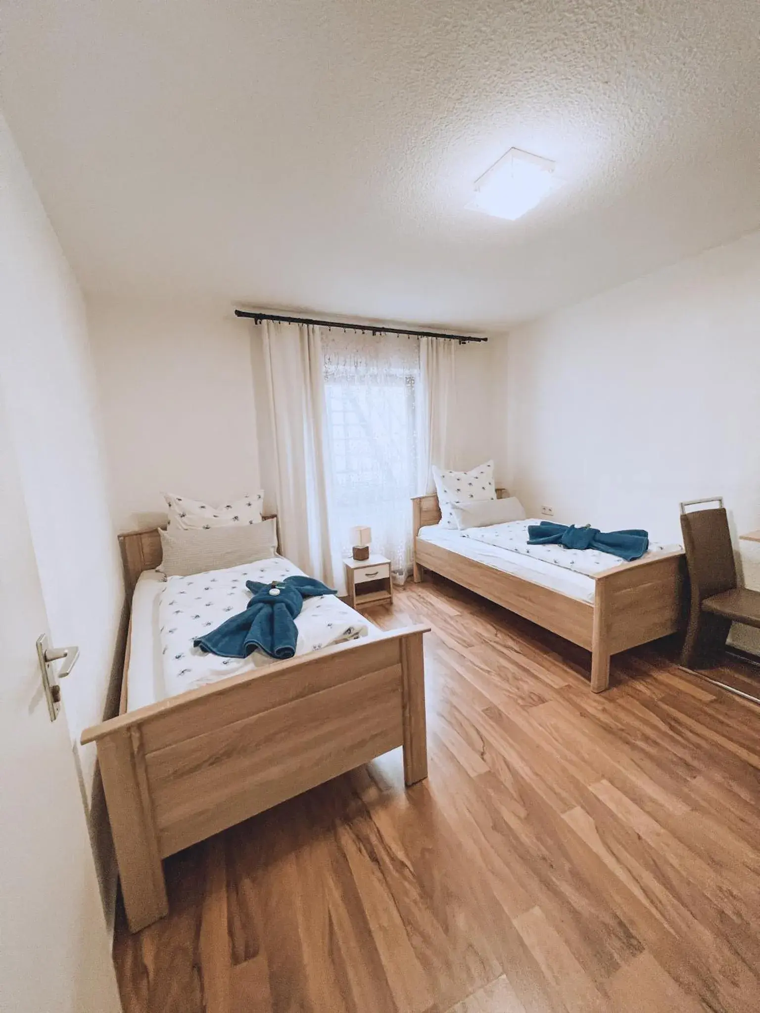 Twin Room - single occupancy in Hotel Schwarzach am Main Twin Room - single occupancy in Hotel Schwarzach am Main