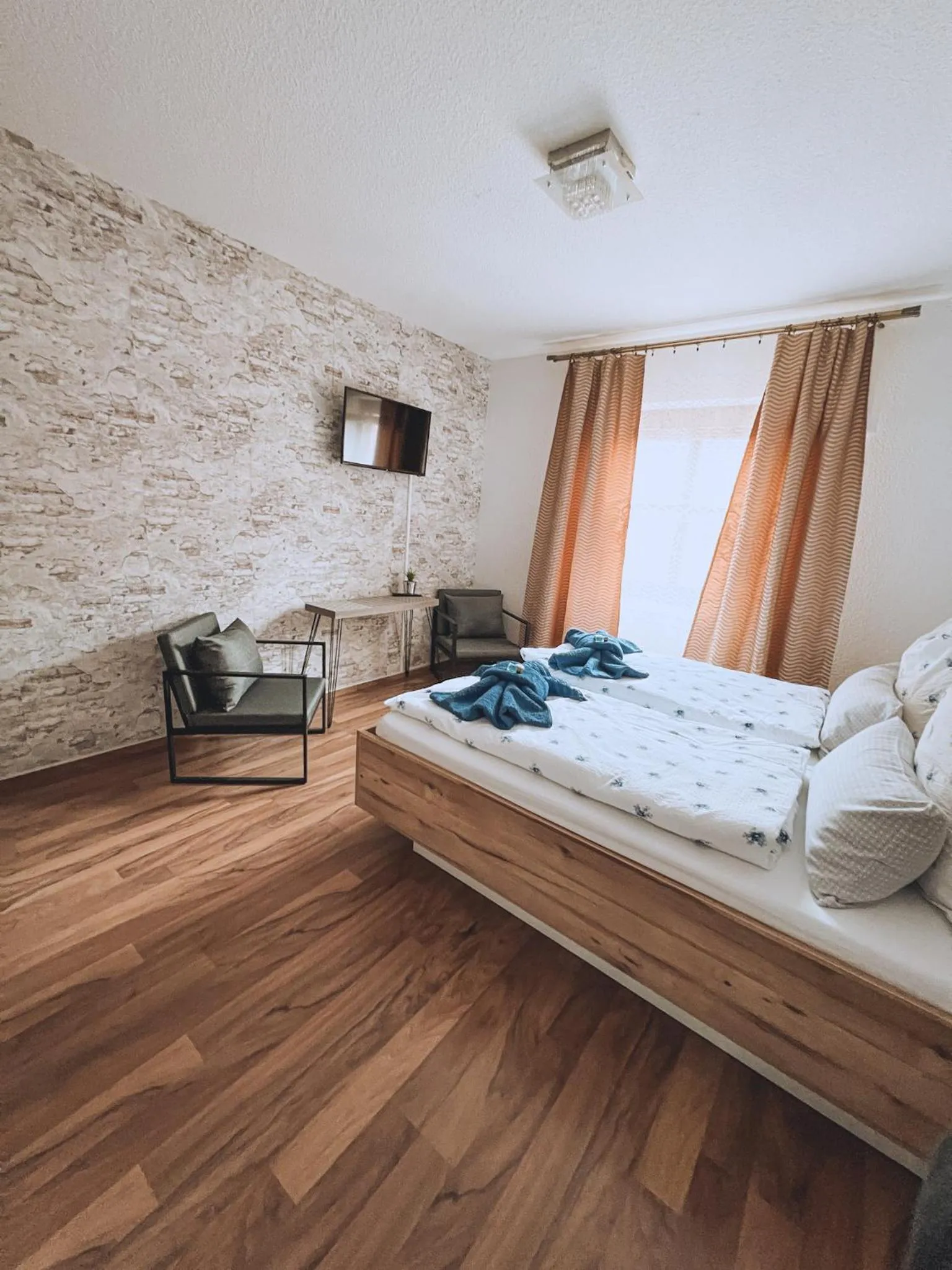 Photo of the whole room, Bed in Hotel Schwarzach am Main