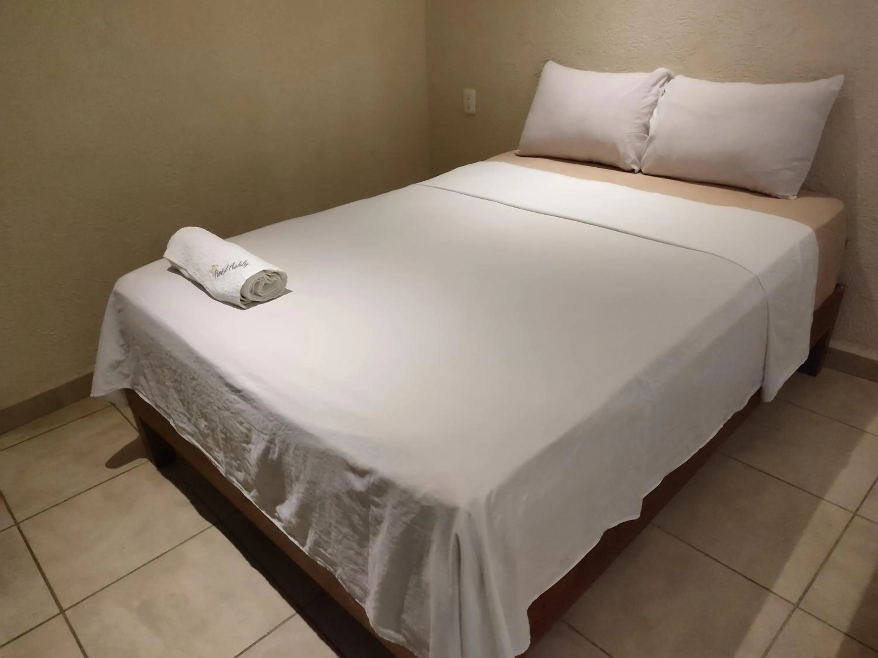 Bed in Ashly Boulevard