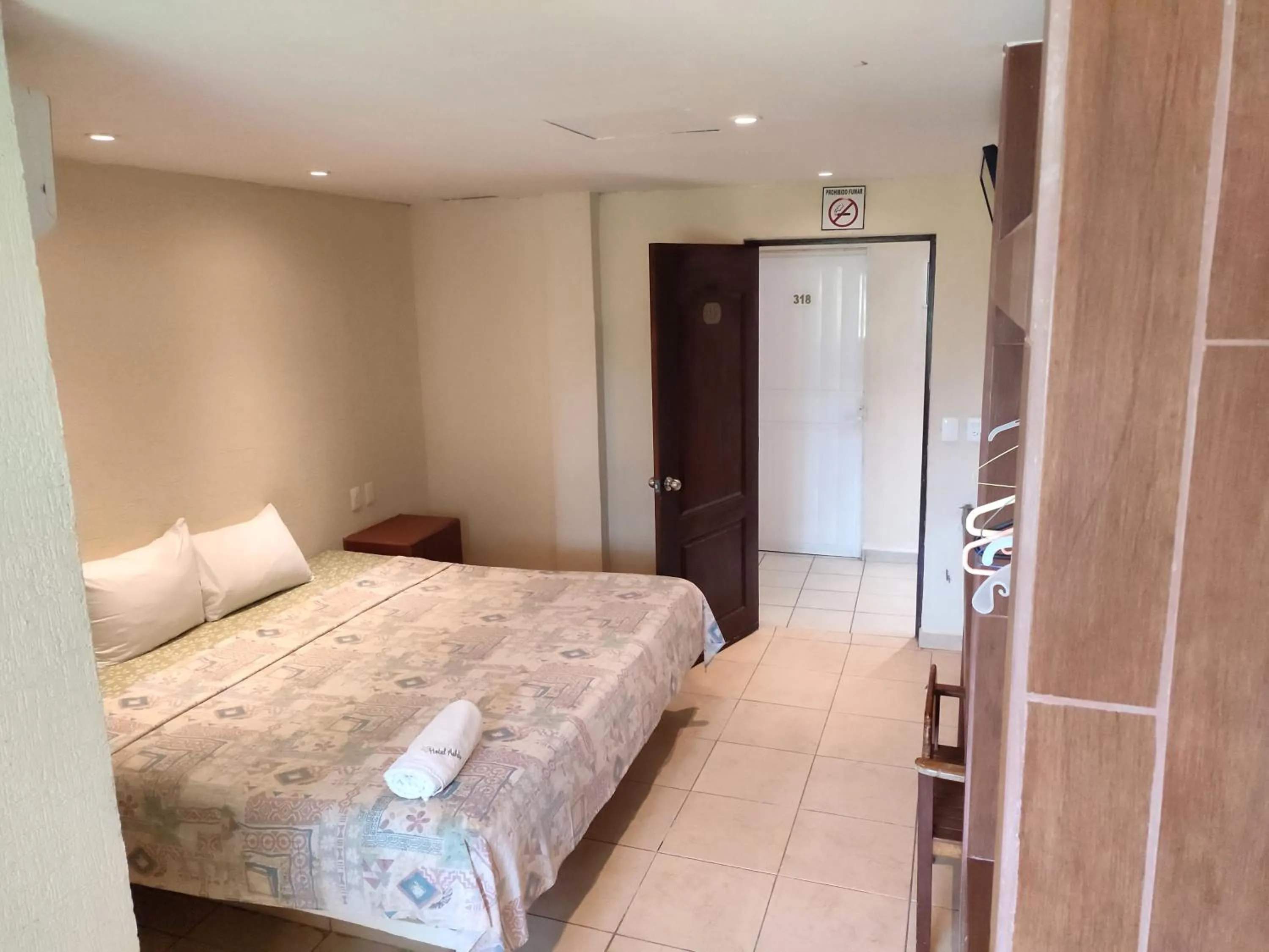 Bed in Ashly Boulevard