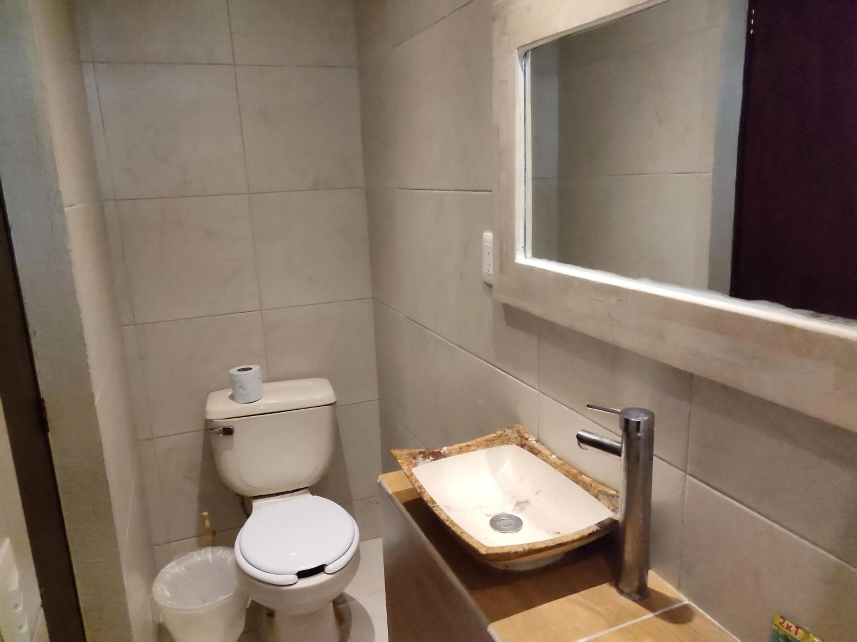 Toilet in Ashly Boulevard