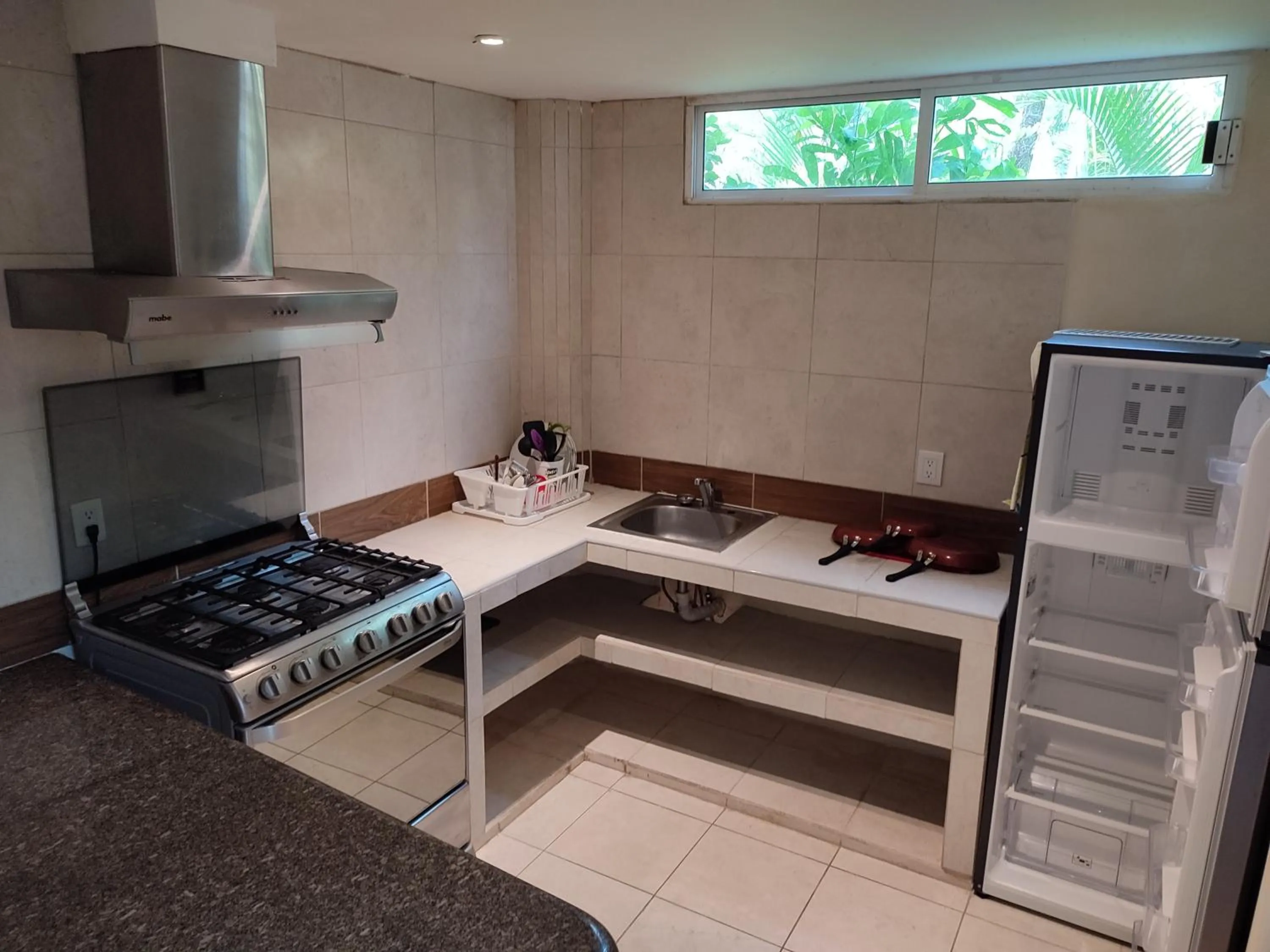 Kitchen or kitchenette in Ashly Boulevard