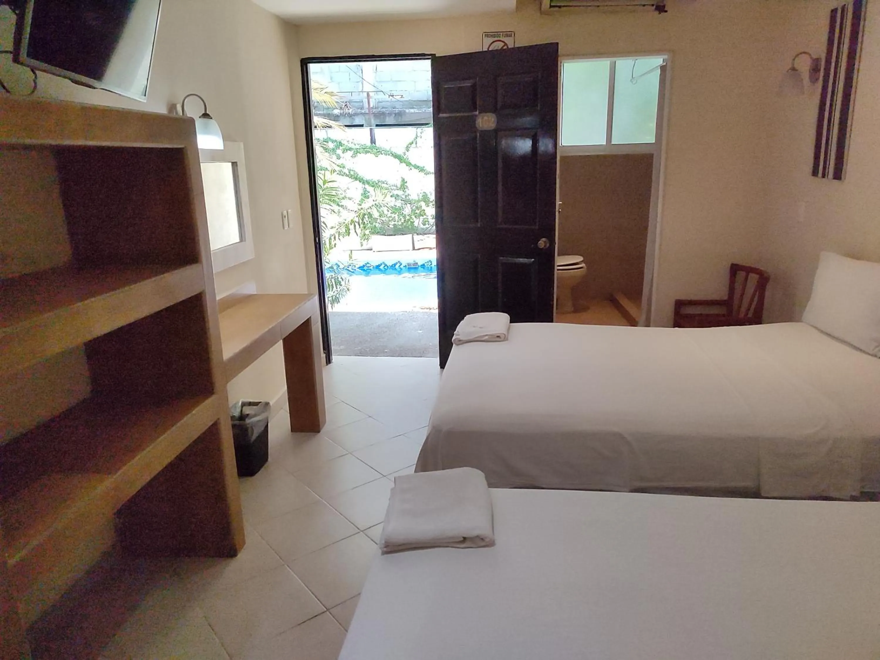 Bed in Ashly Boulevard