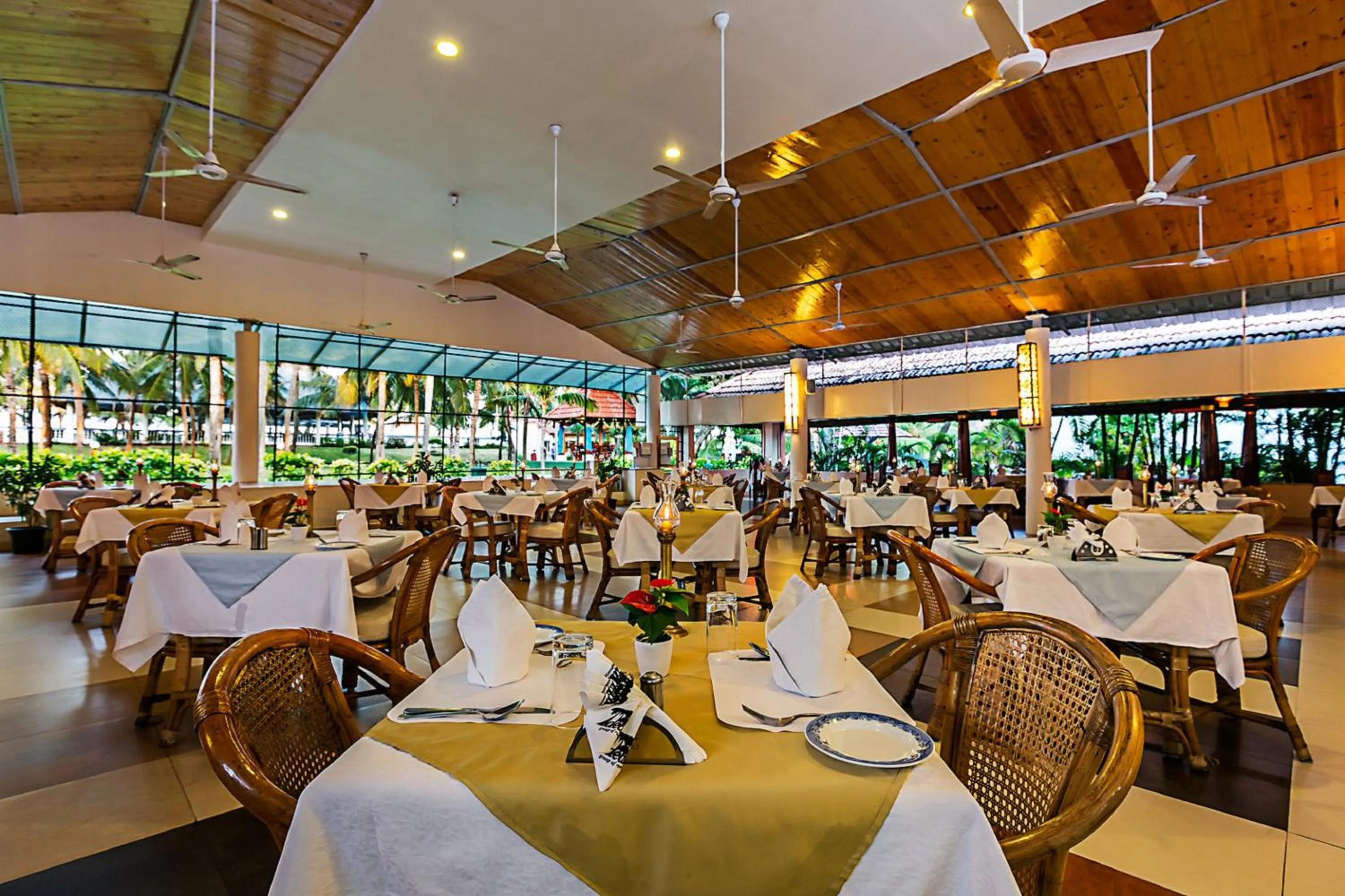 Food in Ideal Beach Resort