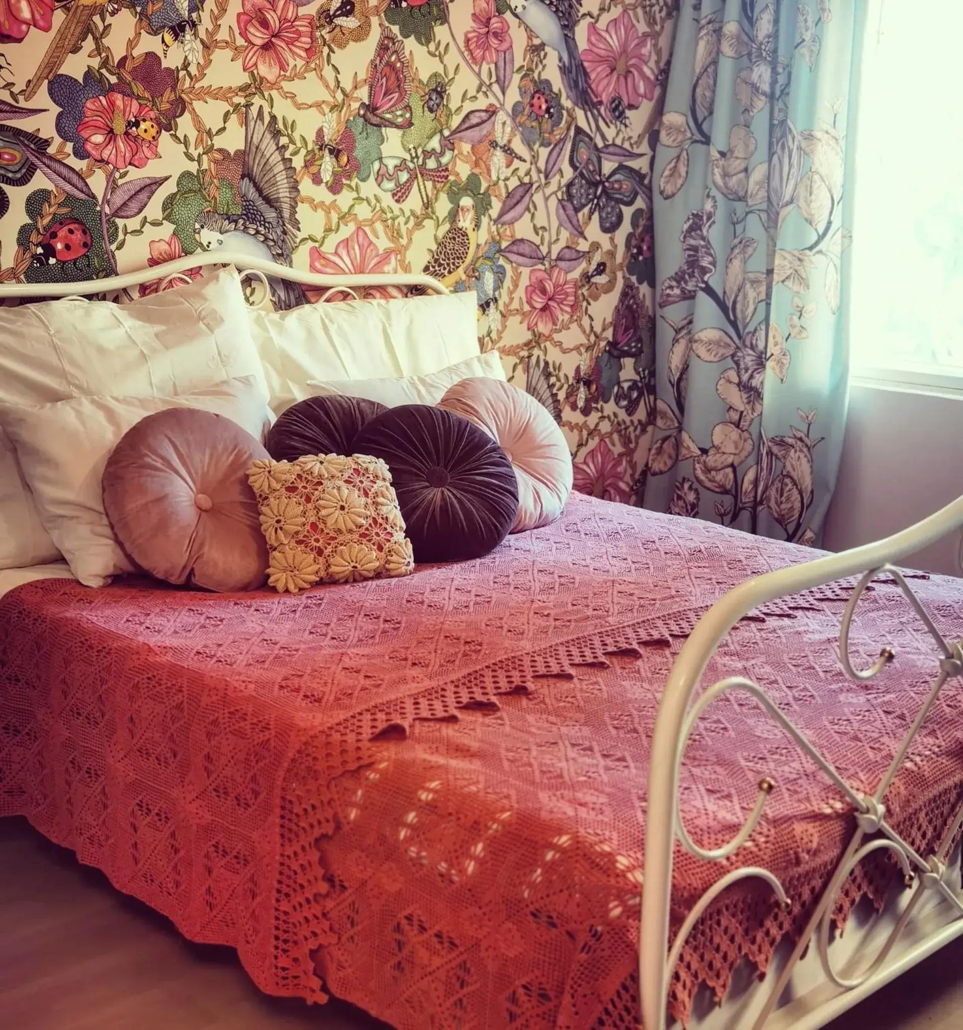 Standard Double Room with Shared Bathroom in Villa Vintage B&B Standard Double Room with Shared Bathroom in Villa Vintage B&B