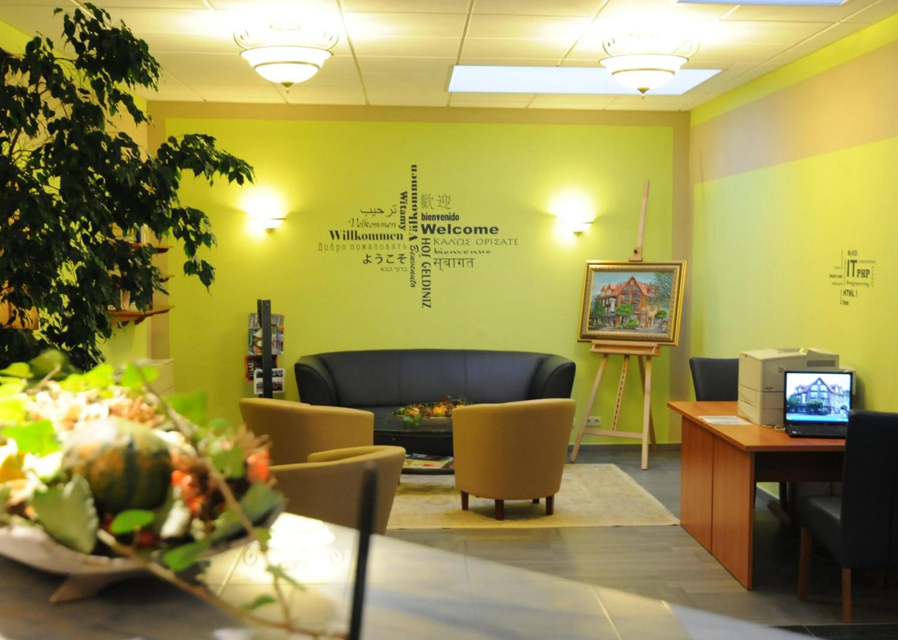 Lobby or reception in City Hotel