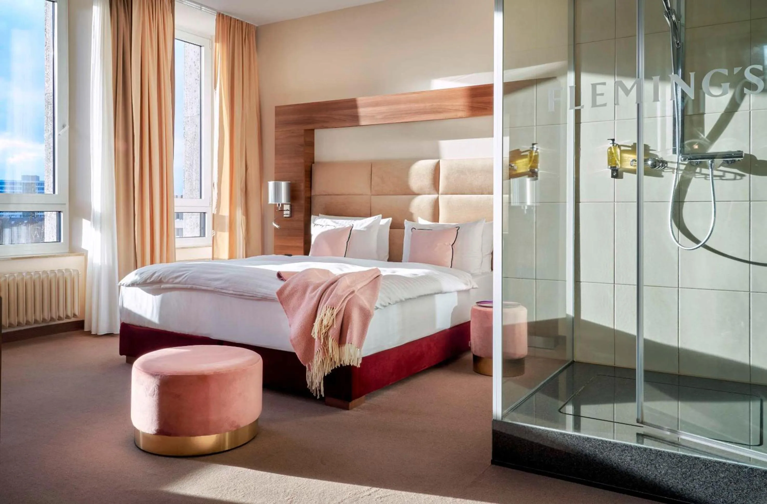 Bedroom, Bed in Flemings Selection Hotel Frankfurt-City