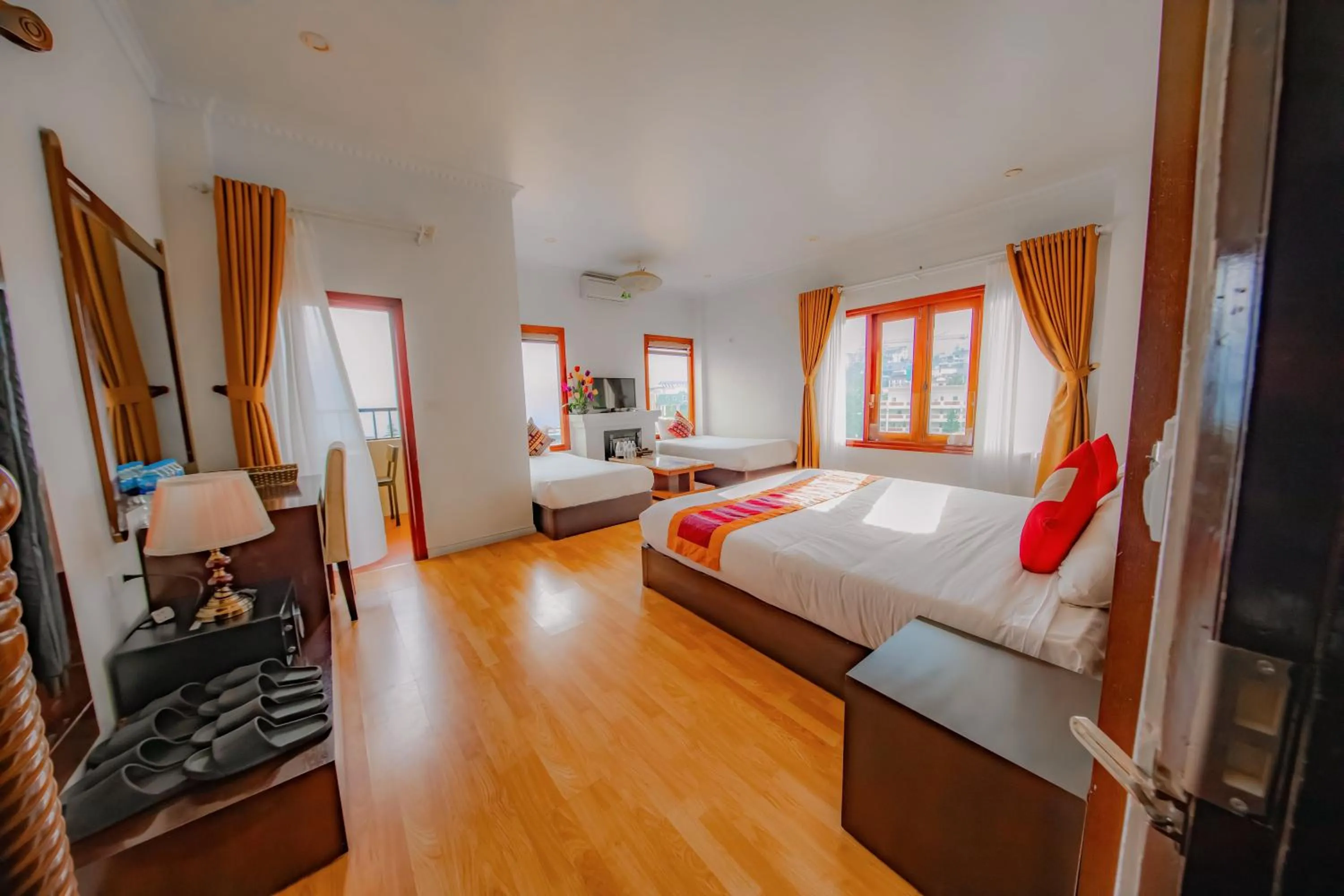 Bed in Sapa Elite Hotel