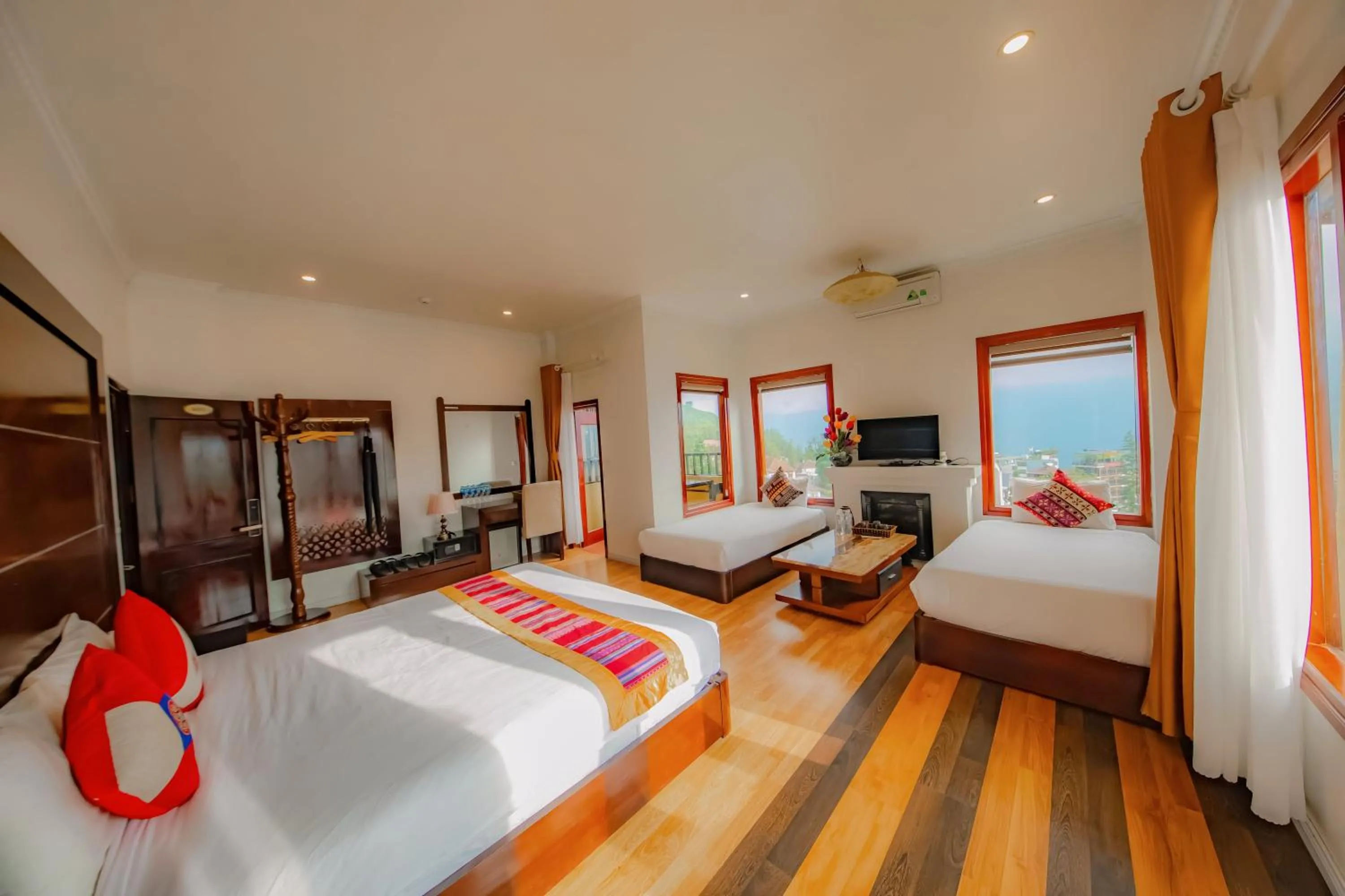 Bed in Sapa Elite Hotel