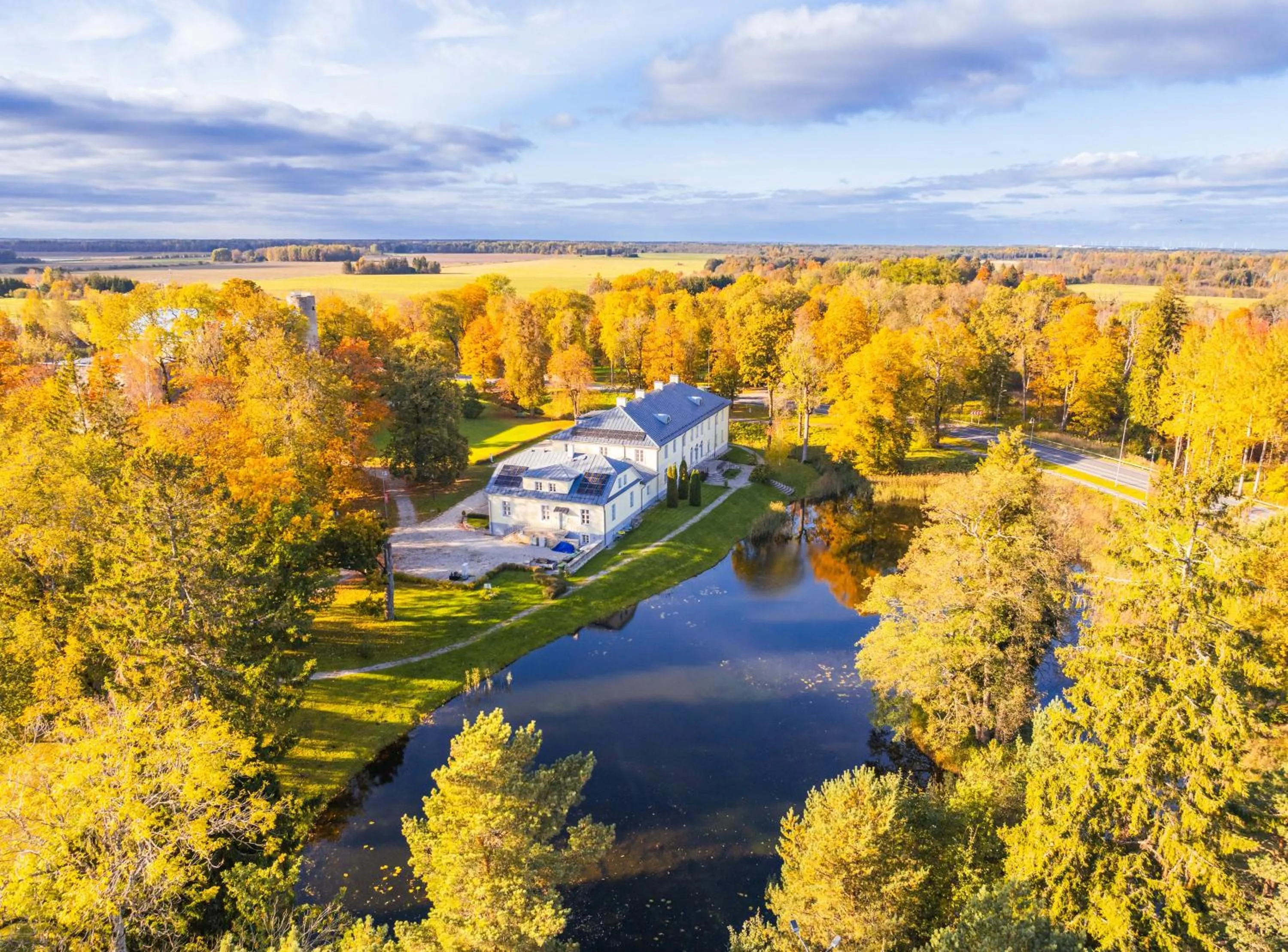 Nearby landmark in Padise Manor