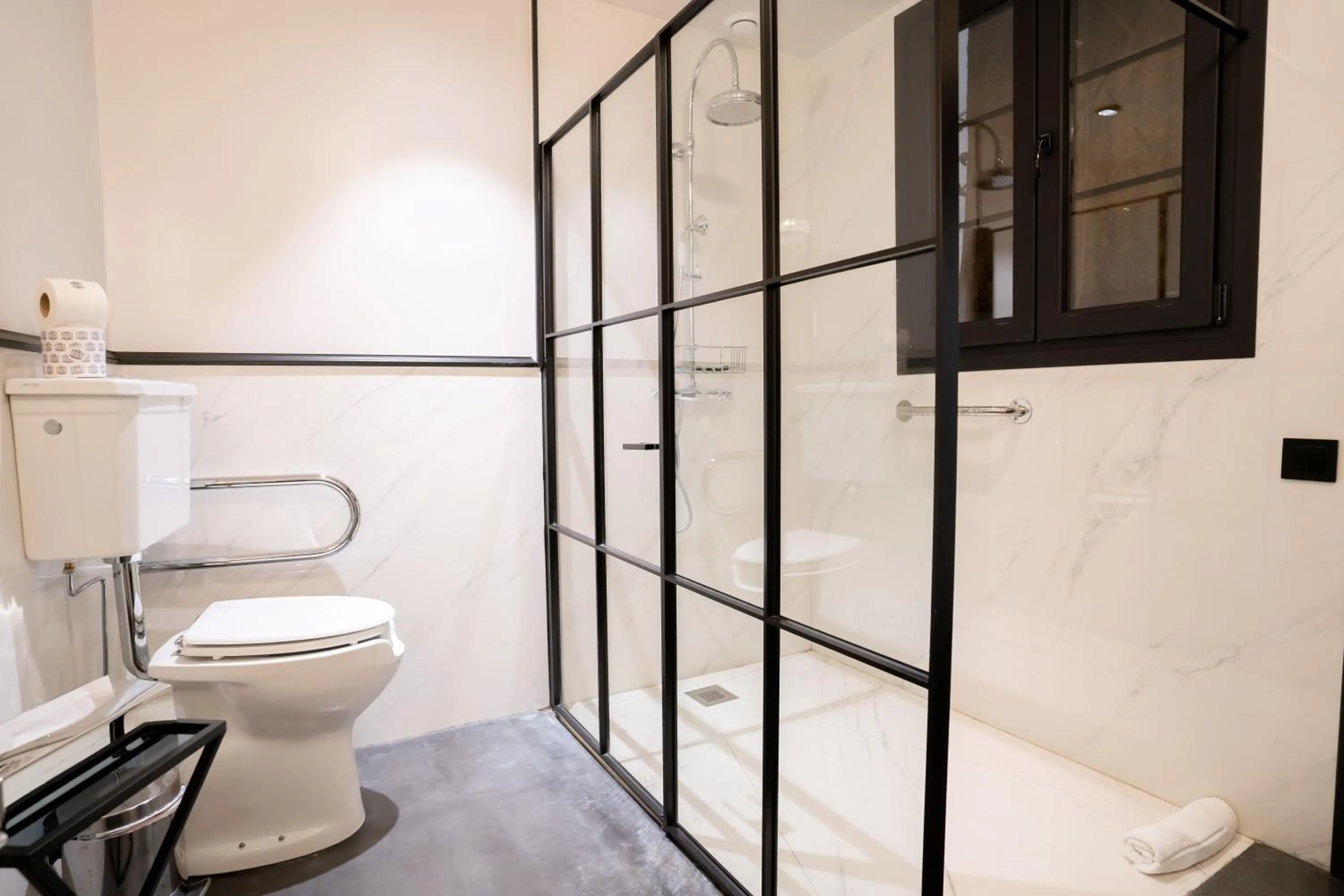 Shower in Boutique Hotel Casa Cánovas