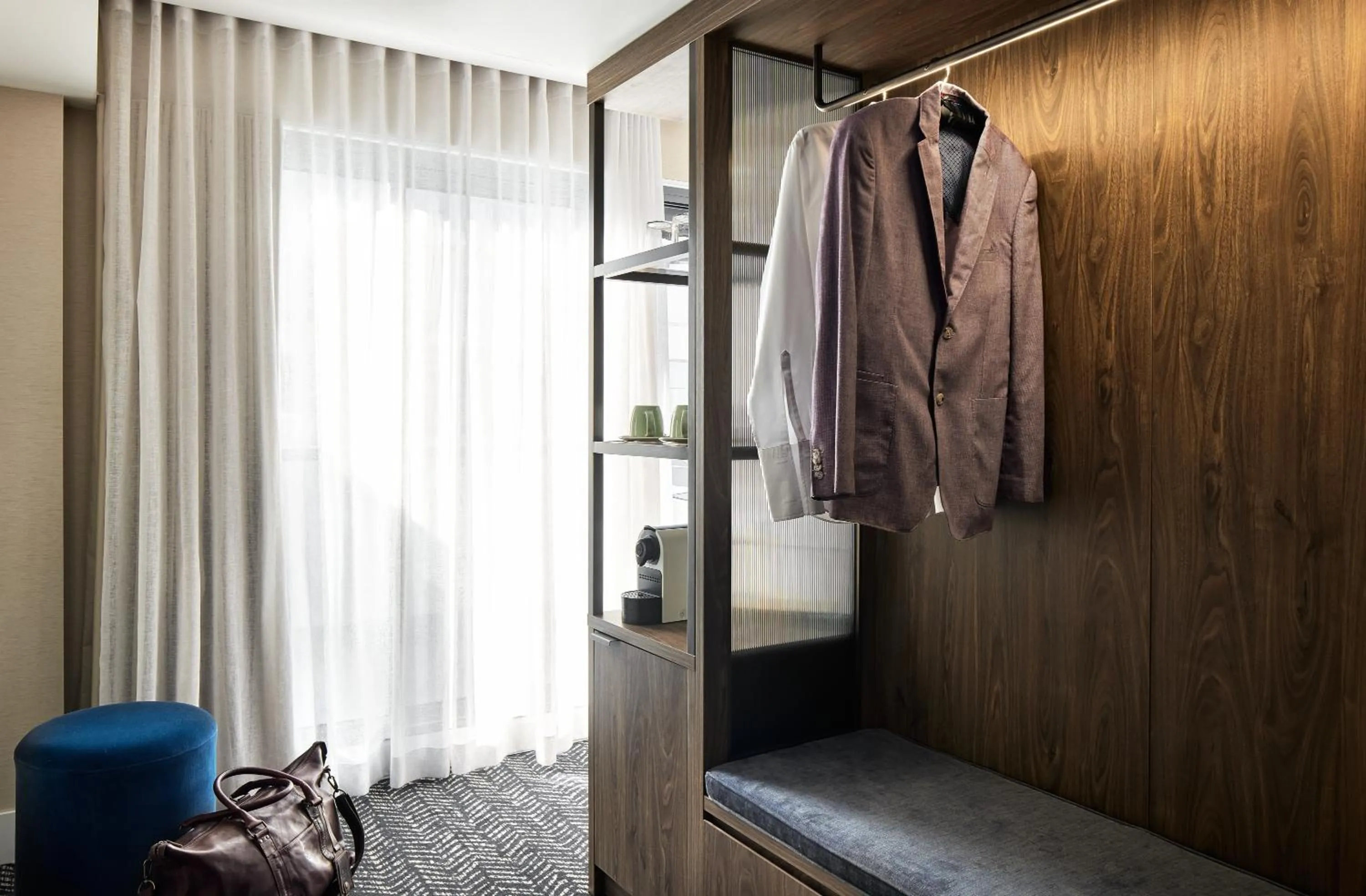 wardrobe in Aiden by Best Western Darling Harbour