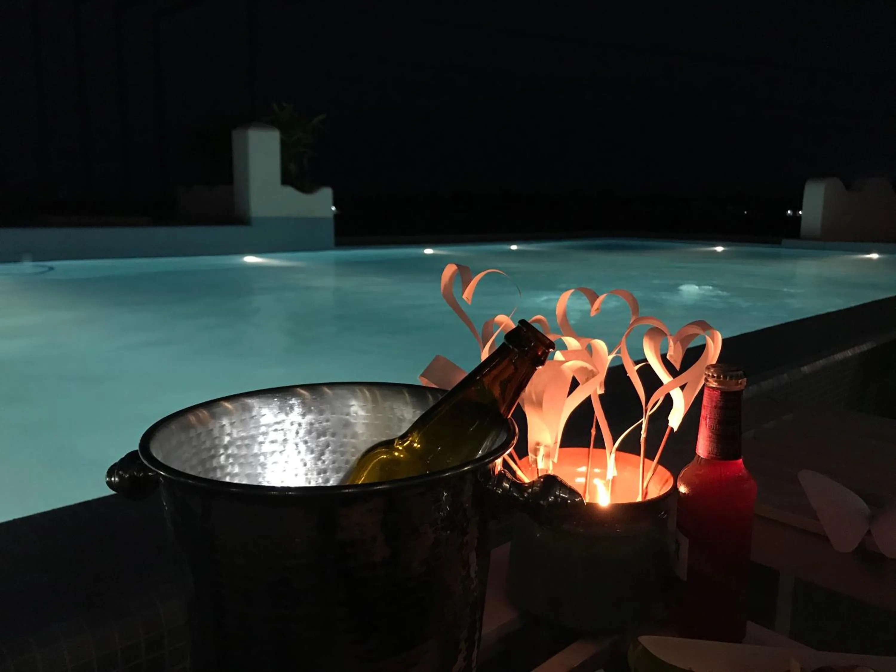 Drinks in Annaratna Resorts