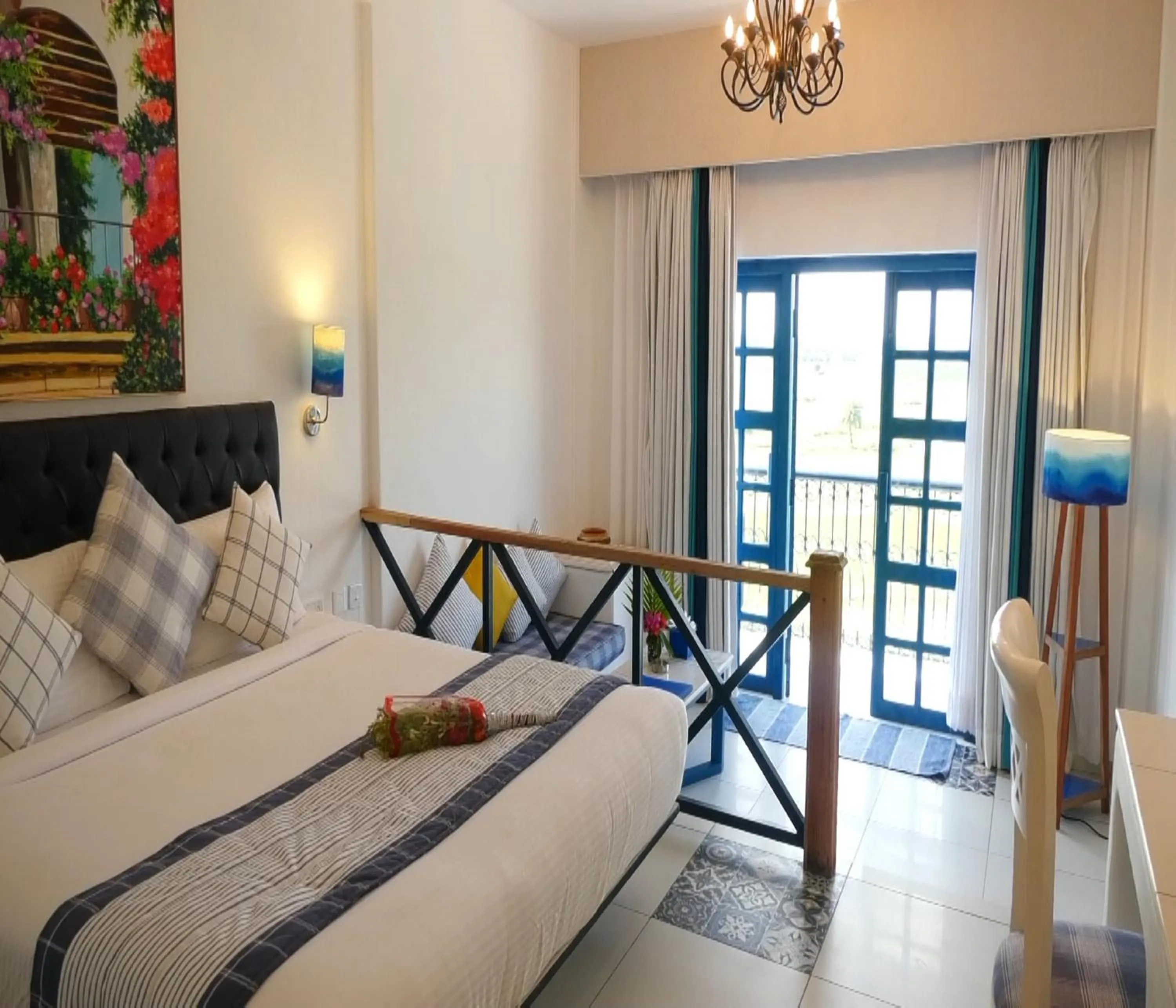 Bed in Annaratna Resorts