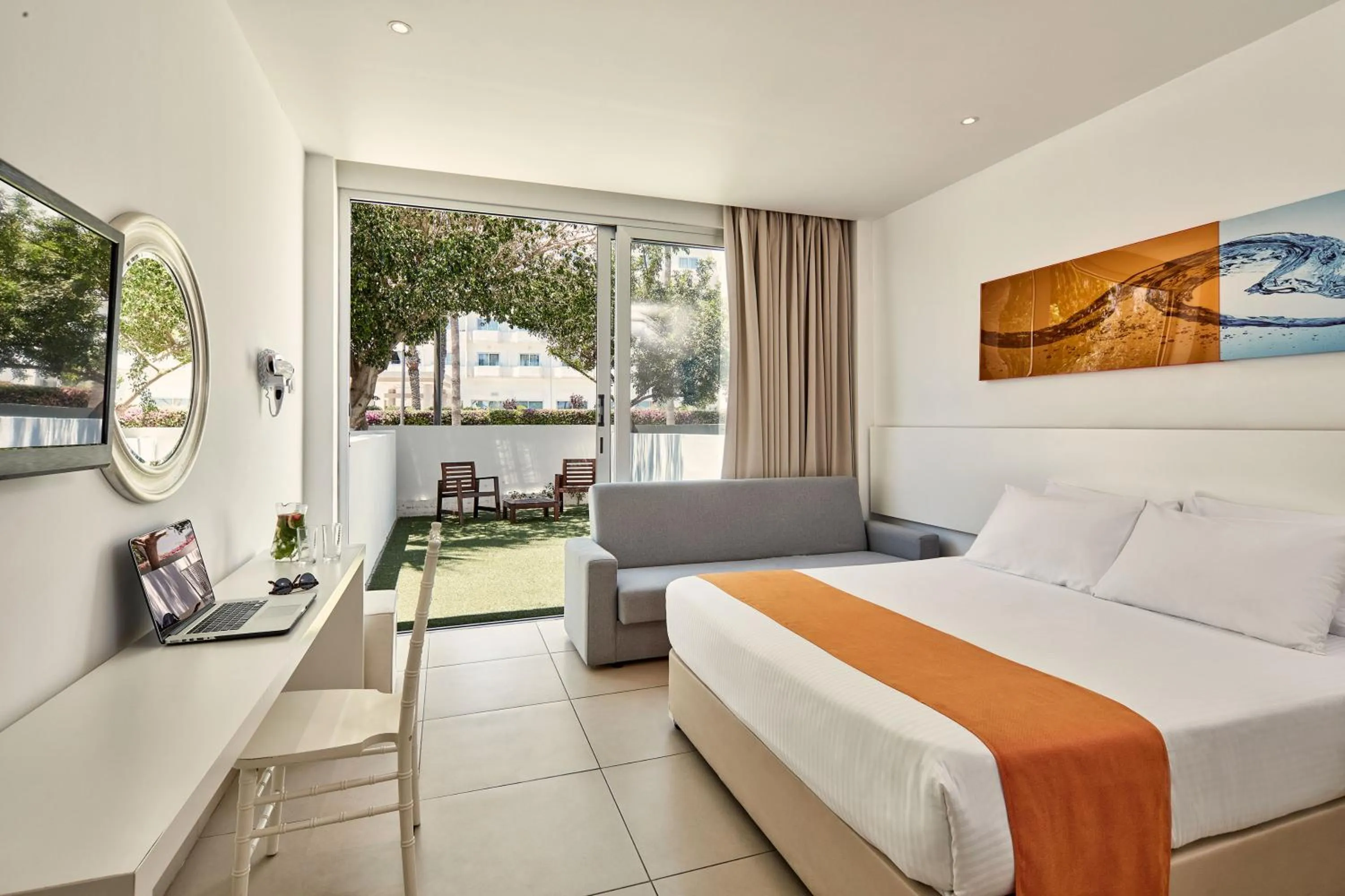 Bed in Atlantica Sancta Napa Hotel